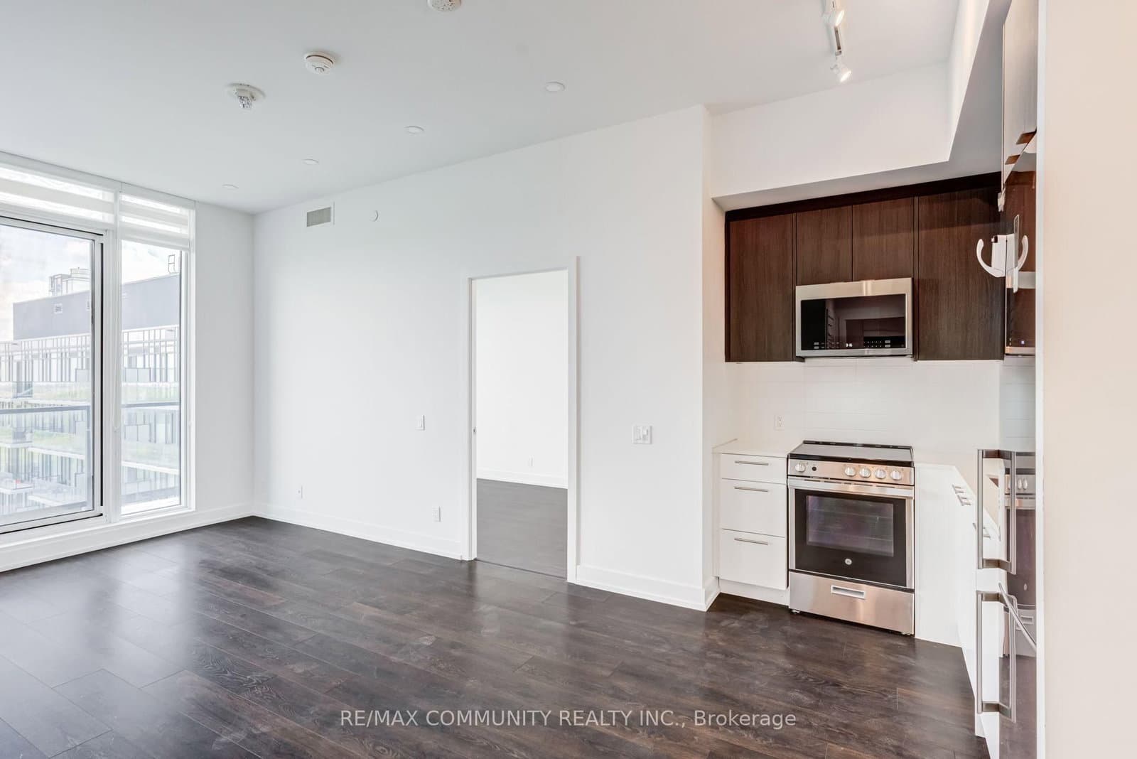225 Veterans Drive, Unit 1206 thumbnail 14