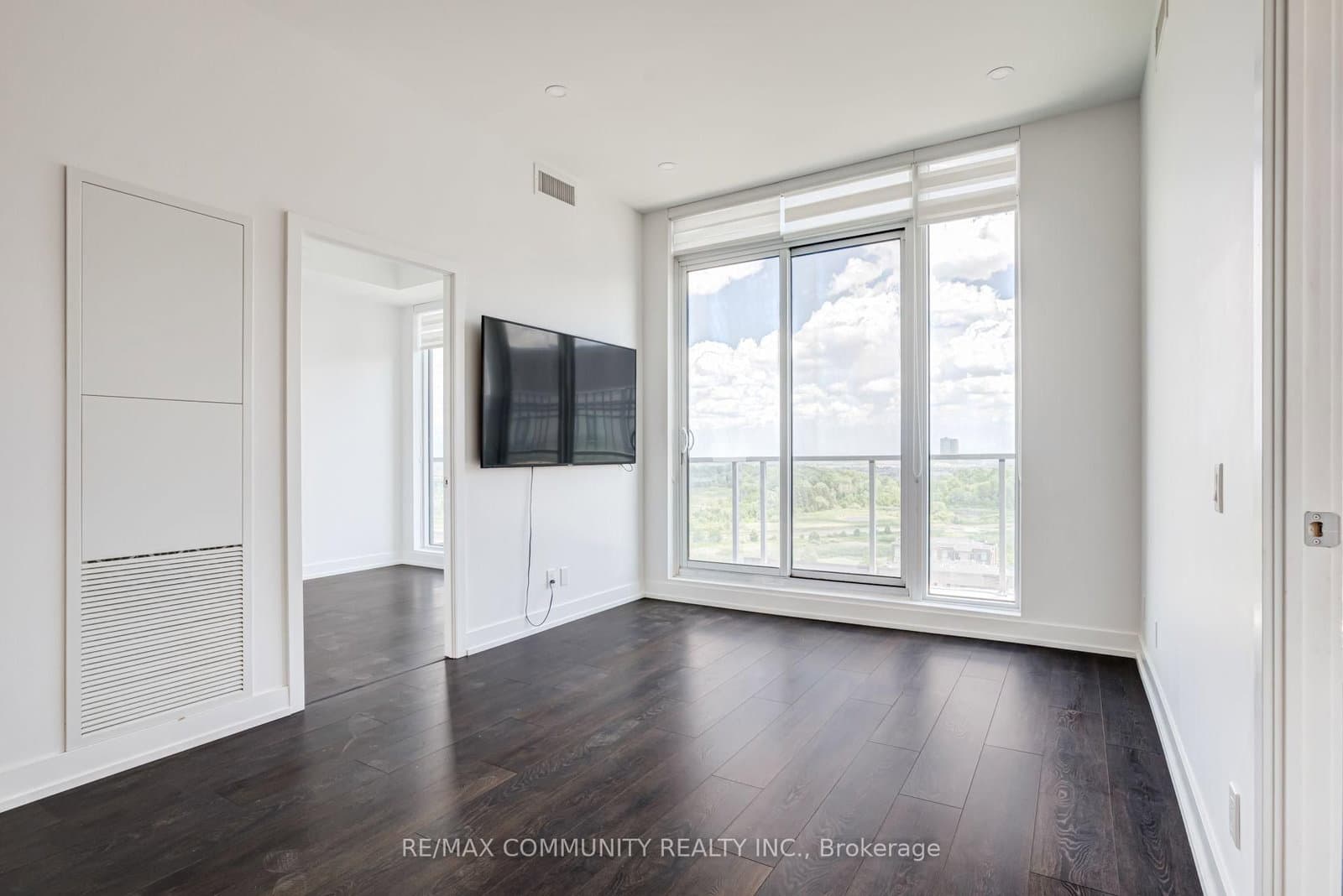 225 Veterans Drive, Unit 1206 thumbnail 17