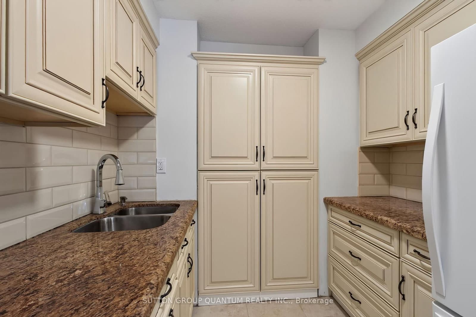 965 Inverhouse Drive, Unit 504 thumbnail 21