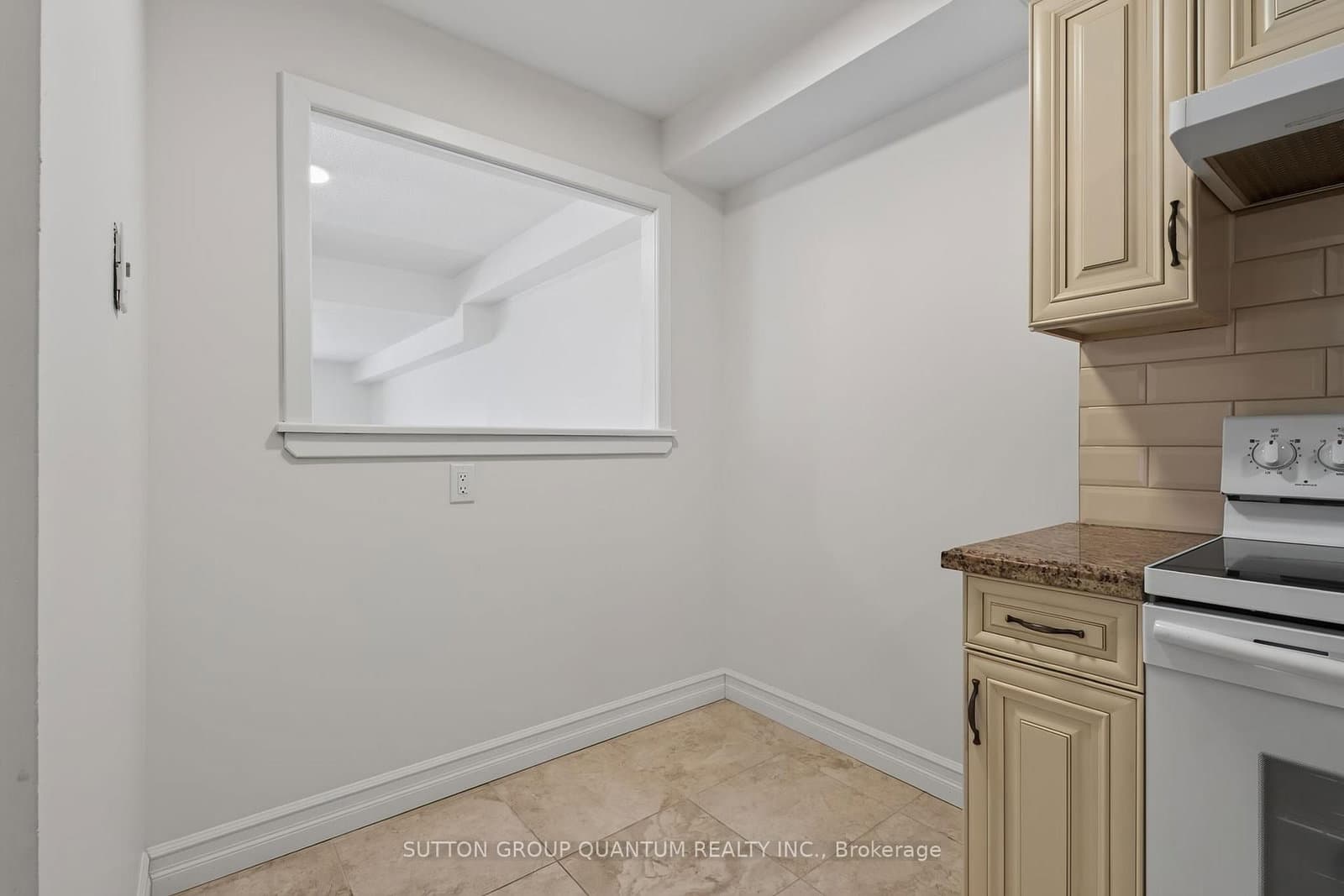 965 Inverhouse Drive, Unit 504 thumbnail 24