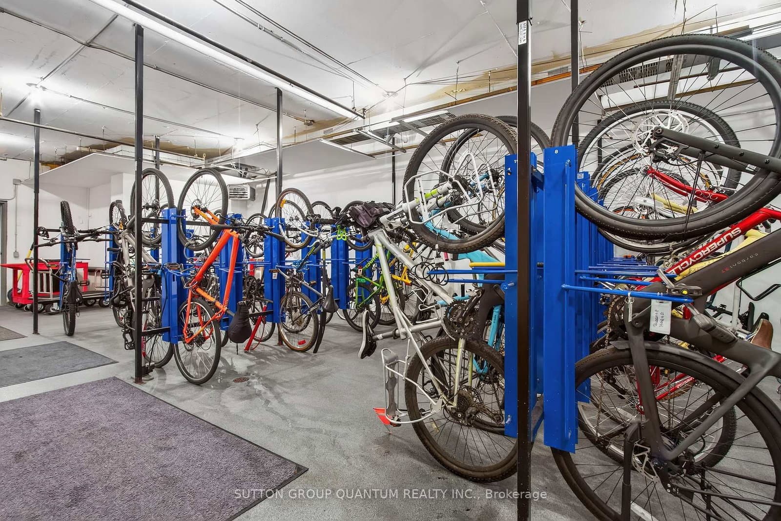 965 Inverhouse Drive, Unit 504 thumbnail 47