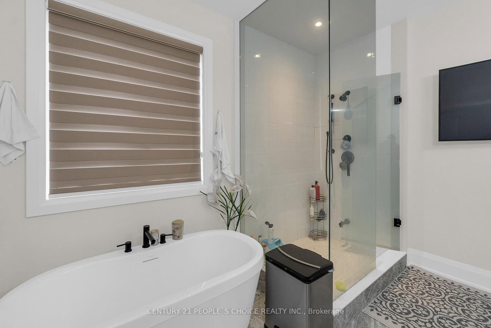 10 Tweedhill Avenue thumbnail 24