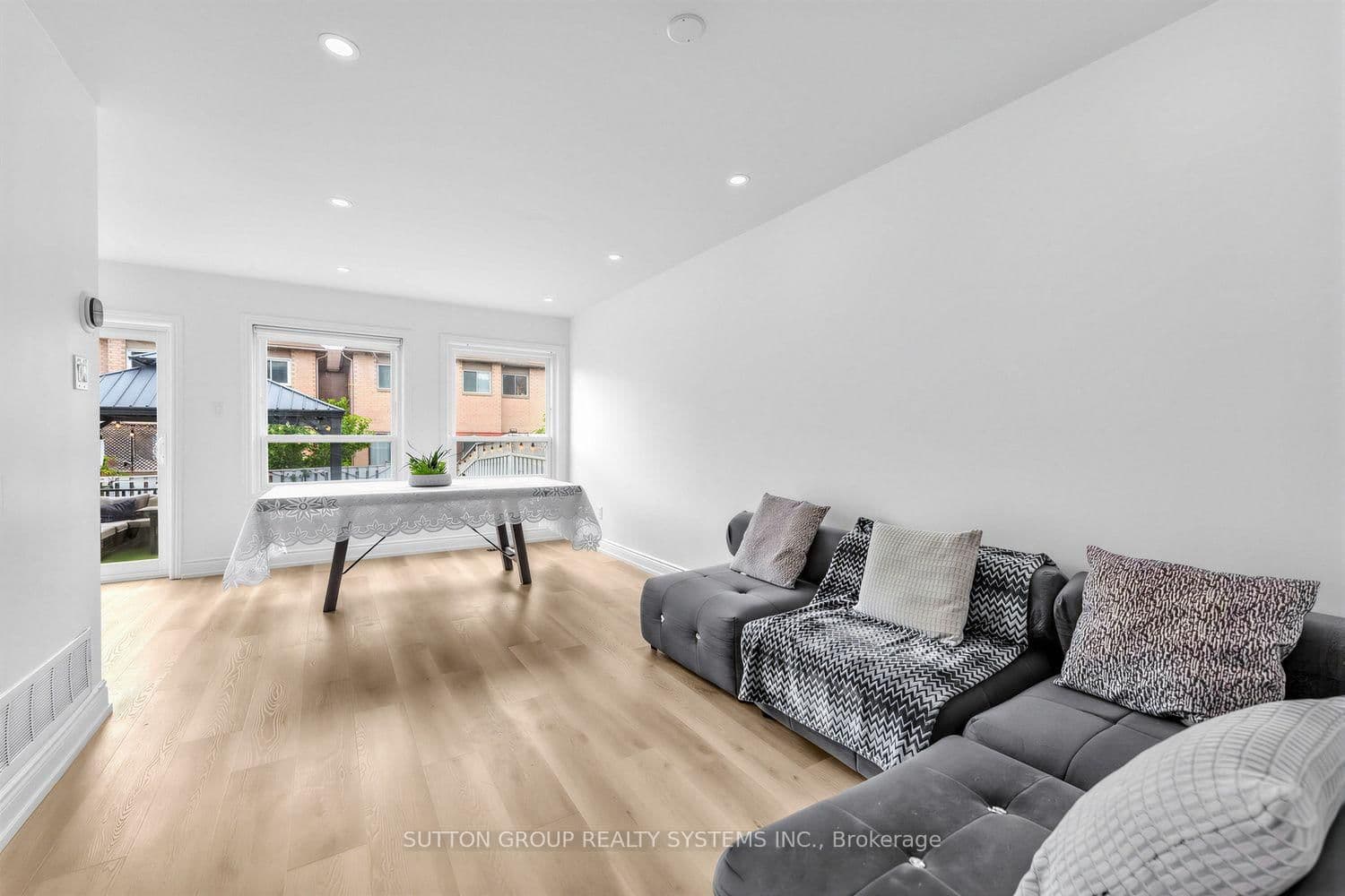 51 Gilgorm Road thumbnail 6