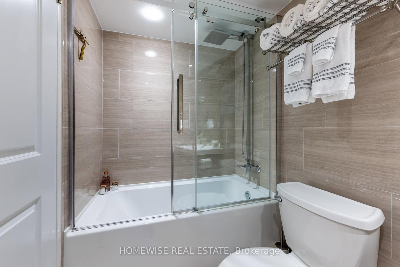 2045 Lake Shore Boulevard W, Unit 1407 thumbnail 23