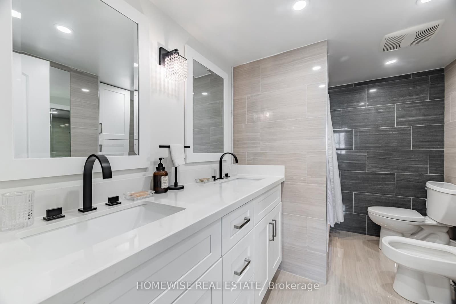 2045 Lake Shore Boulevard W, Unit 1407 thumbnail 27