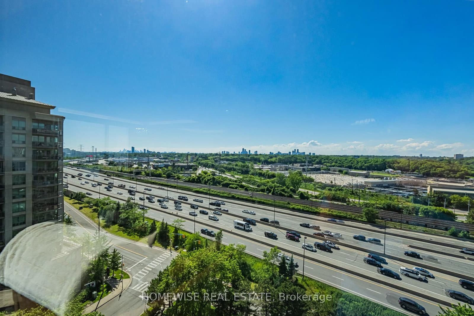 2045 Lake Shore Boulevard W, Unit 1407 thumbnail 32