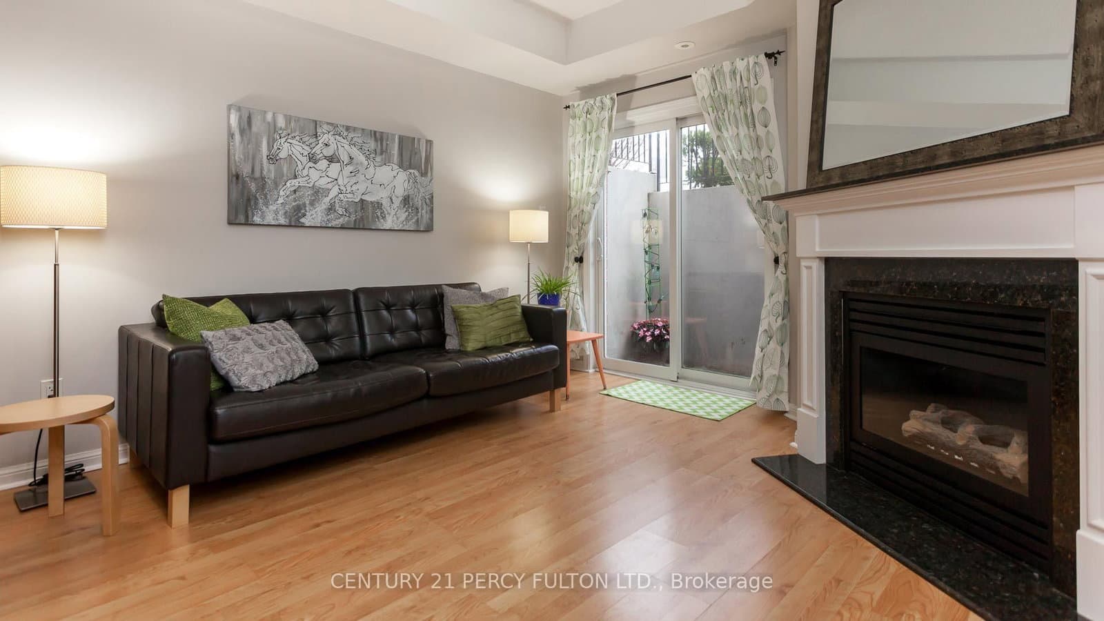 20 Machells Avenue N, Unit 112 thumbnail 6