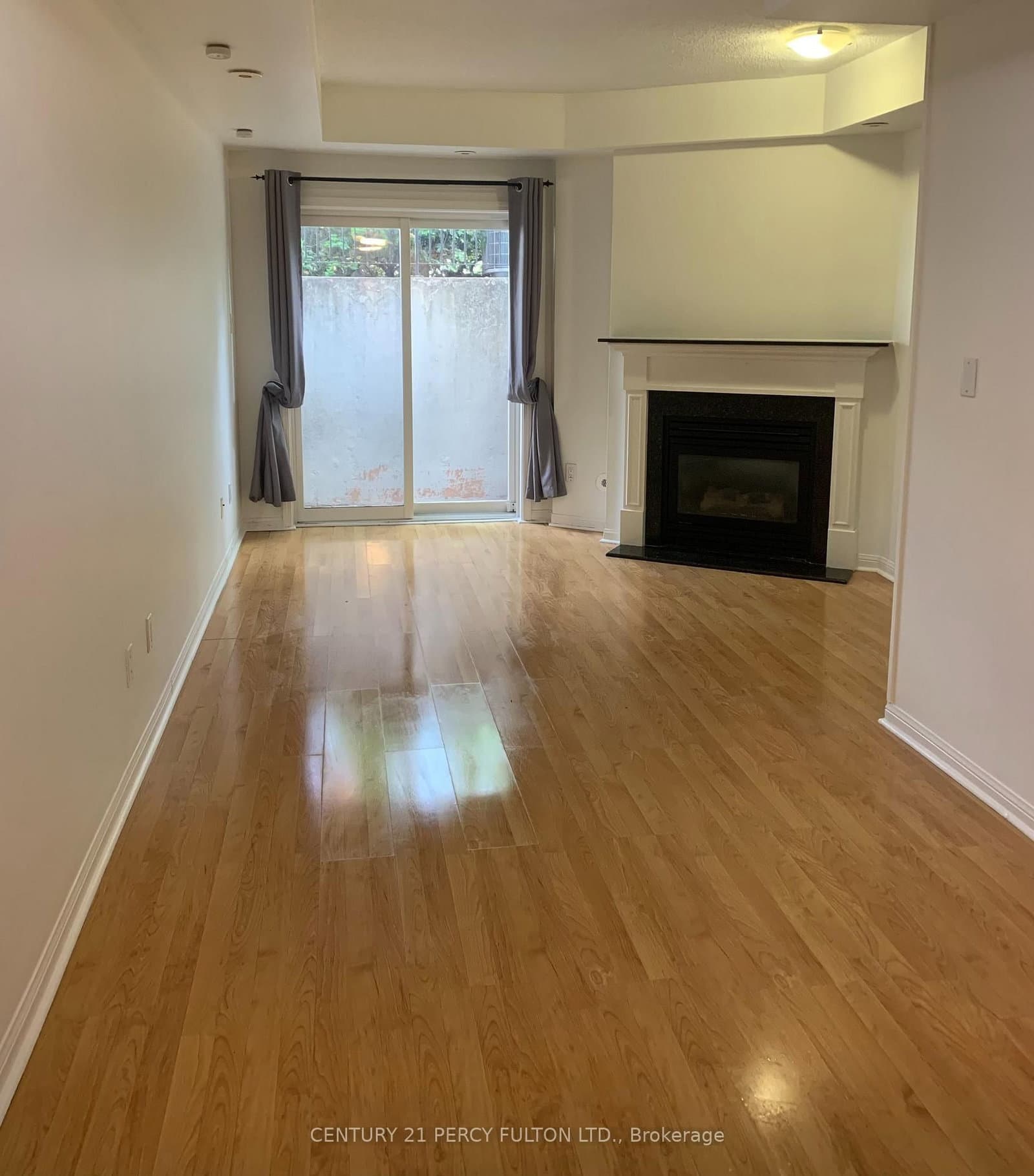 20 Machells Avenue N, Unit 112 thumbnail 7