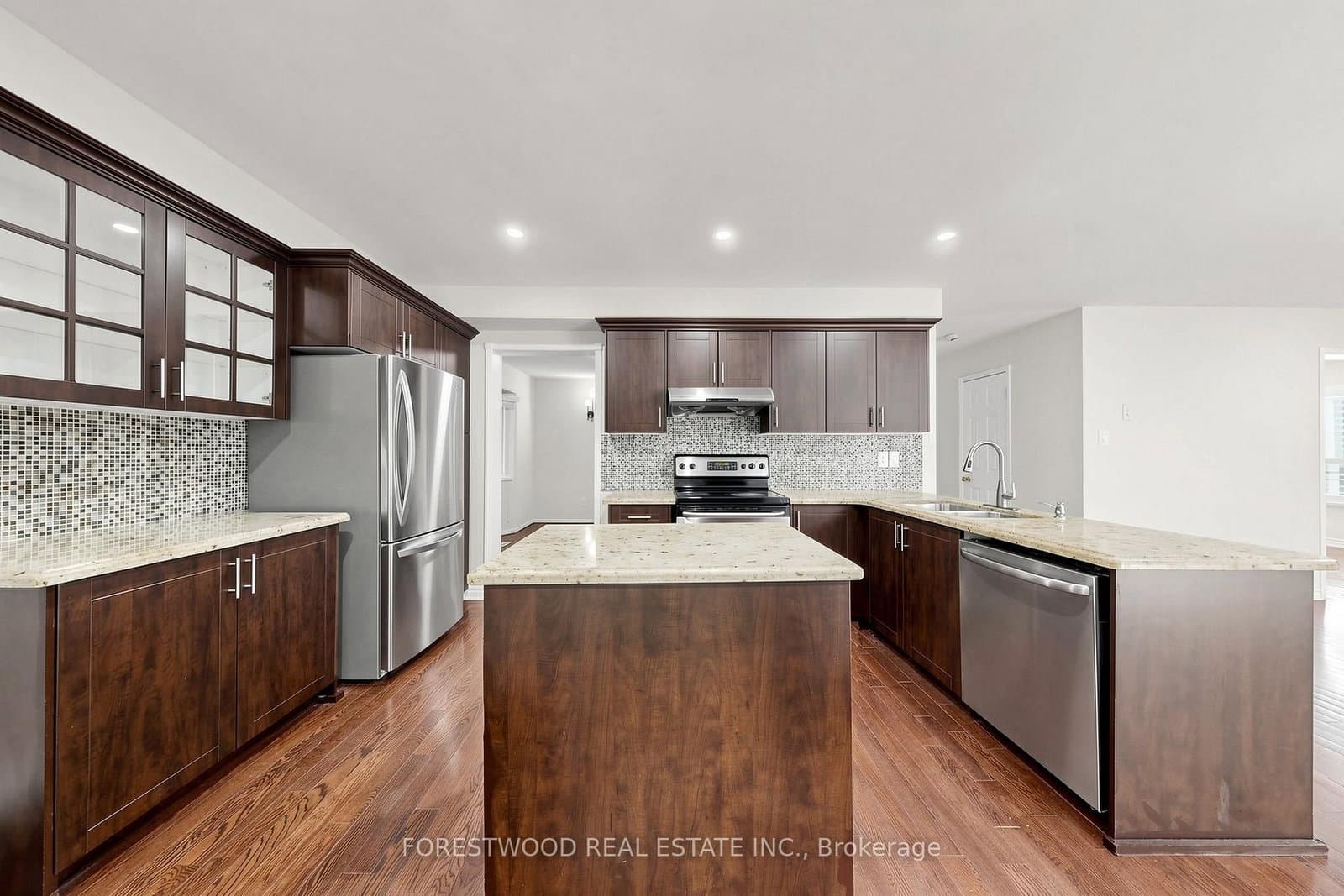 4616 Inverness Boulevard thumbnail 23