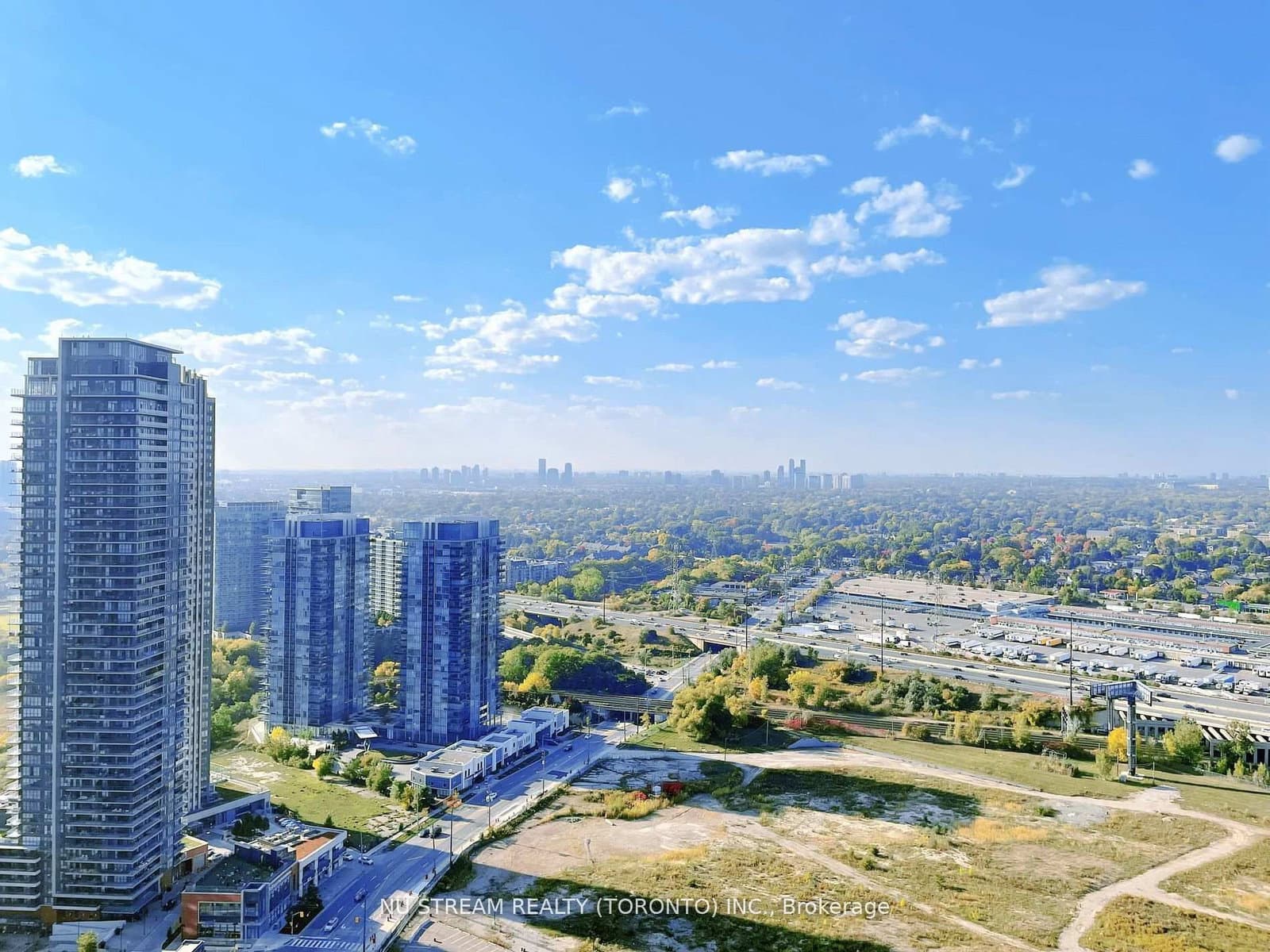 30 Shore Breeze Drive, Unit 3721 thumbnail 16