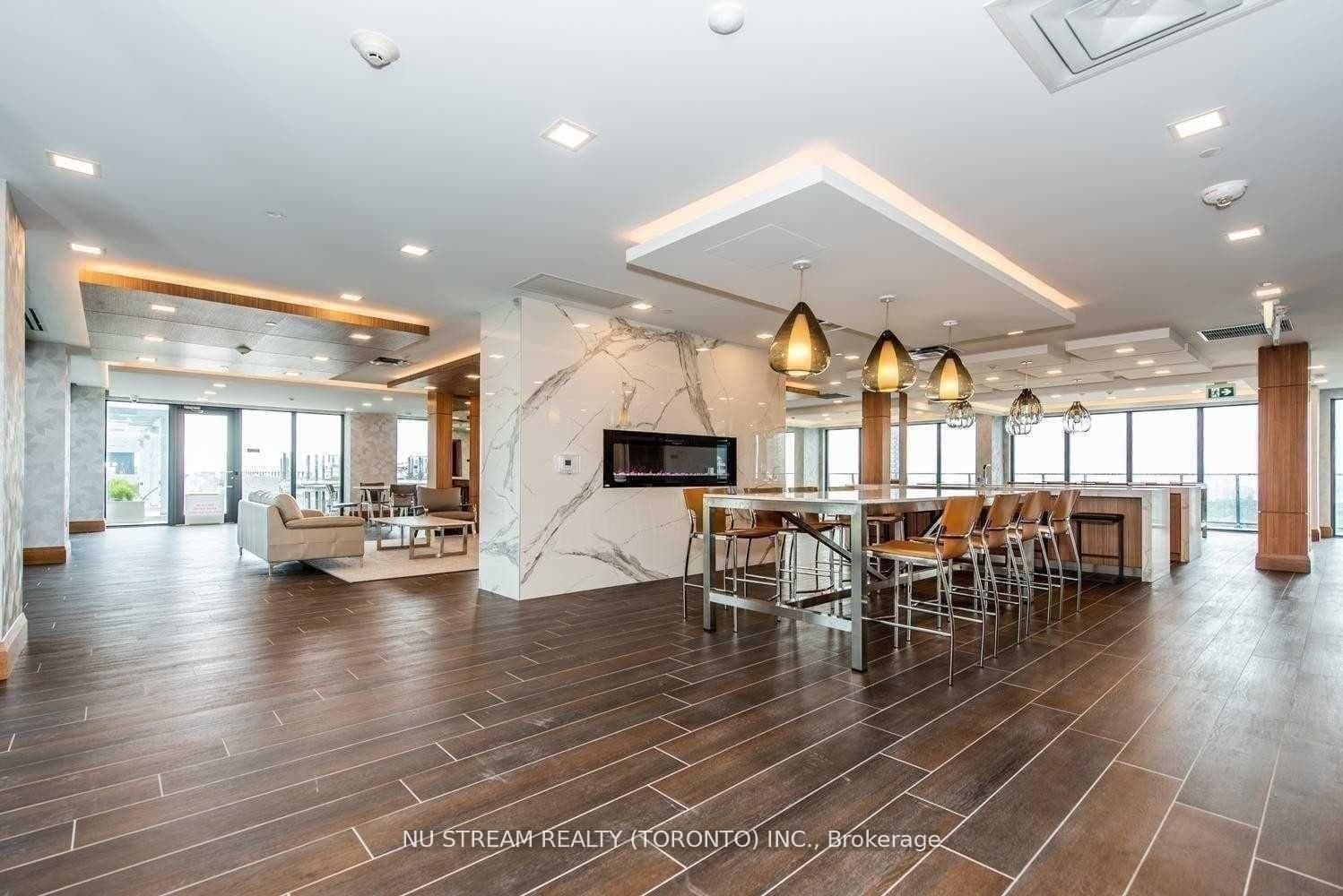 30 Shore Breeze Drive, Unit 3721 thumbnail 3