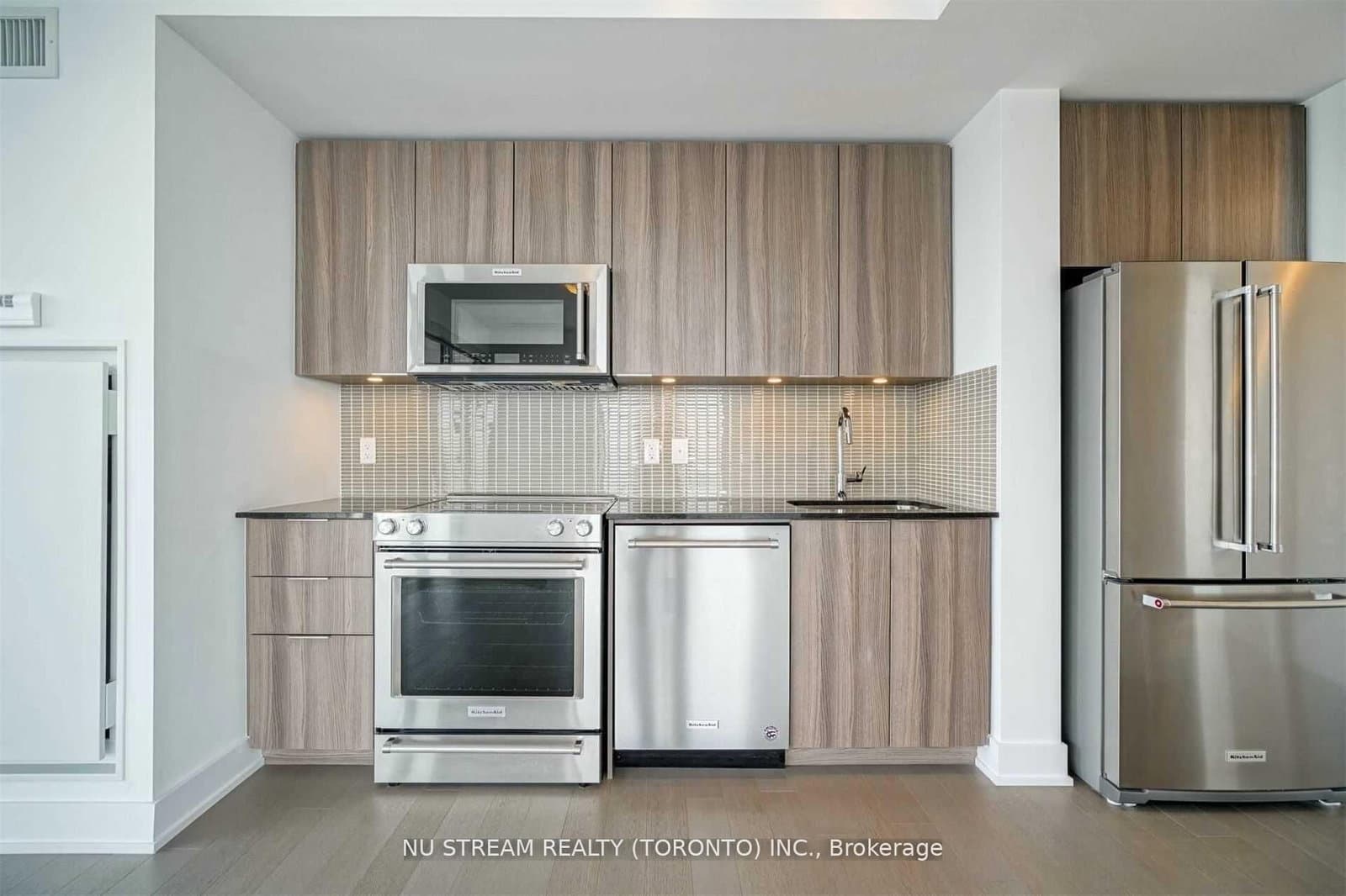 30 Shore Breeze Drive, Unit 3721 thumbnail 9