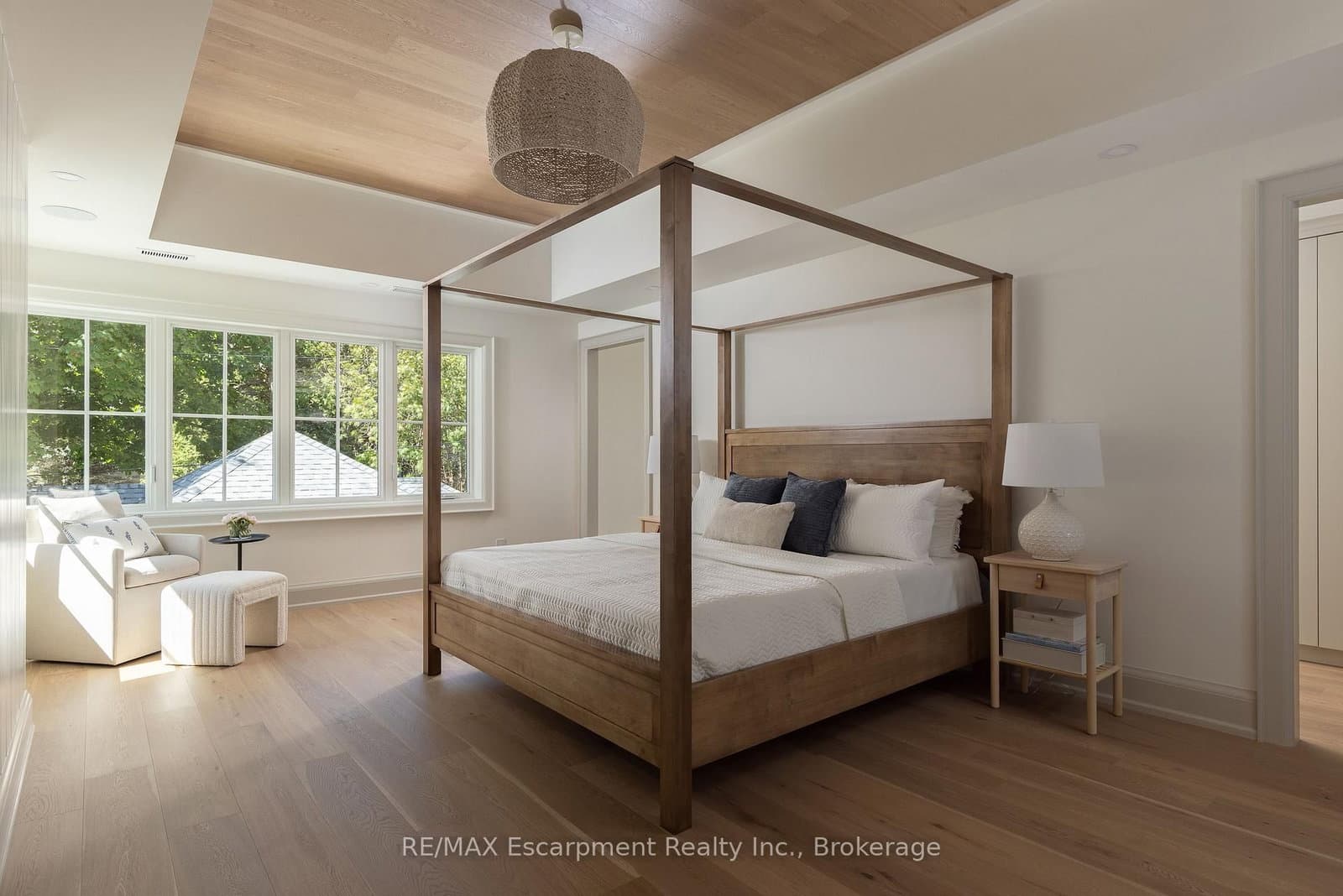 130 Edgecliffe Place thumbnail 24