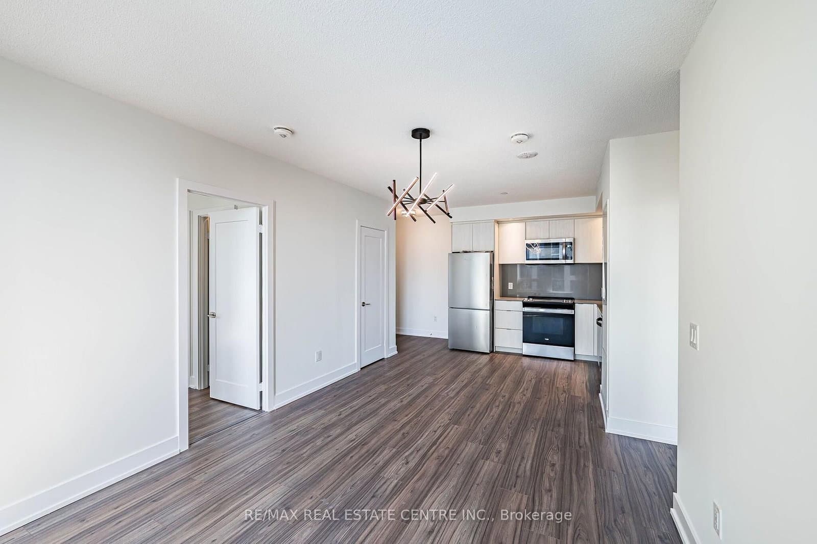 10 Eva Road, Unit ph01 thumbnail 16