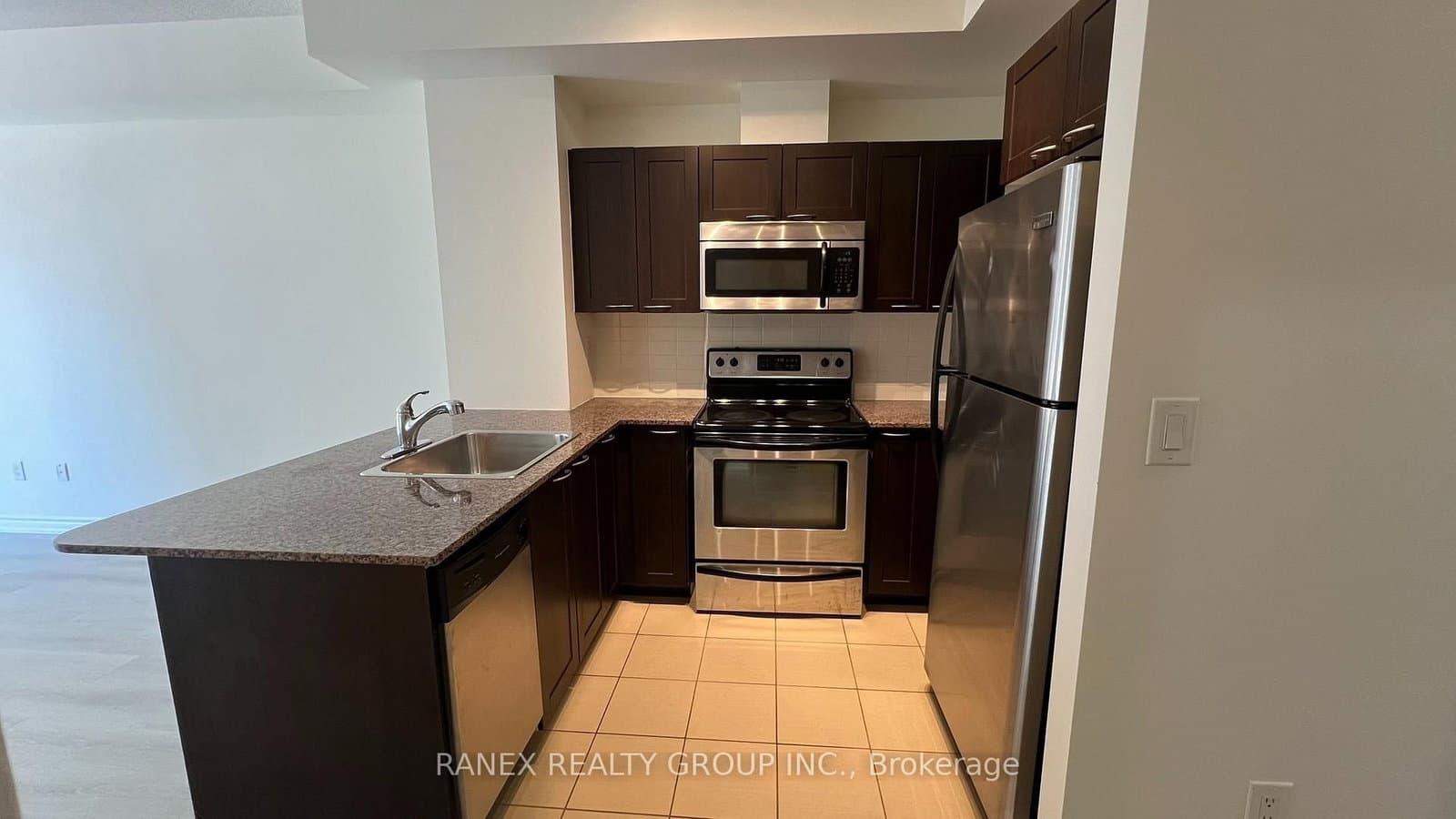 385 Prince Of Wales Drive, Unit 317 thumbnail 13