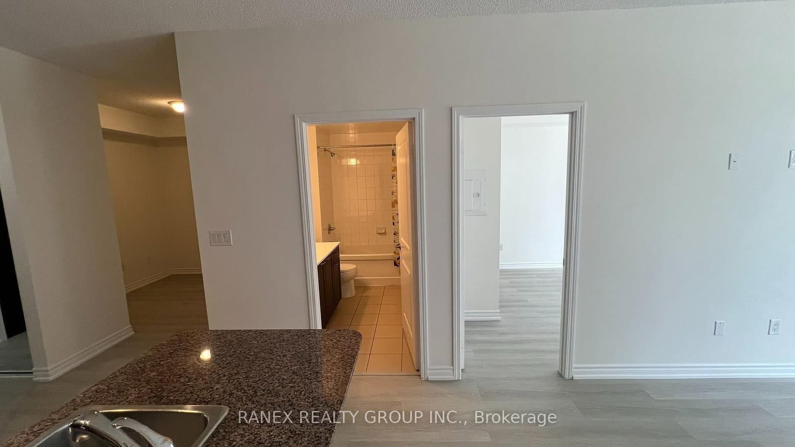 385 Prince Of Wales Drive, Unit 317 thumbnail 23