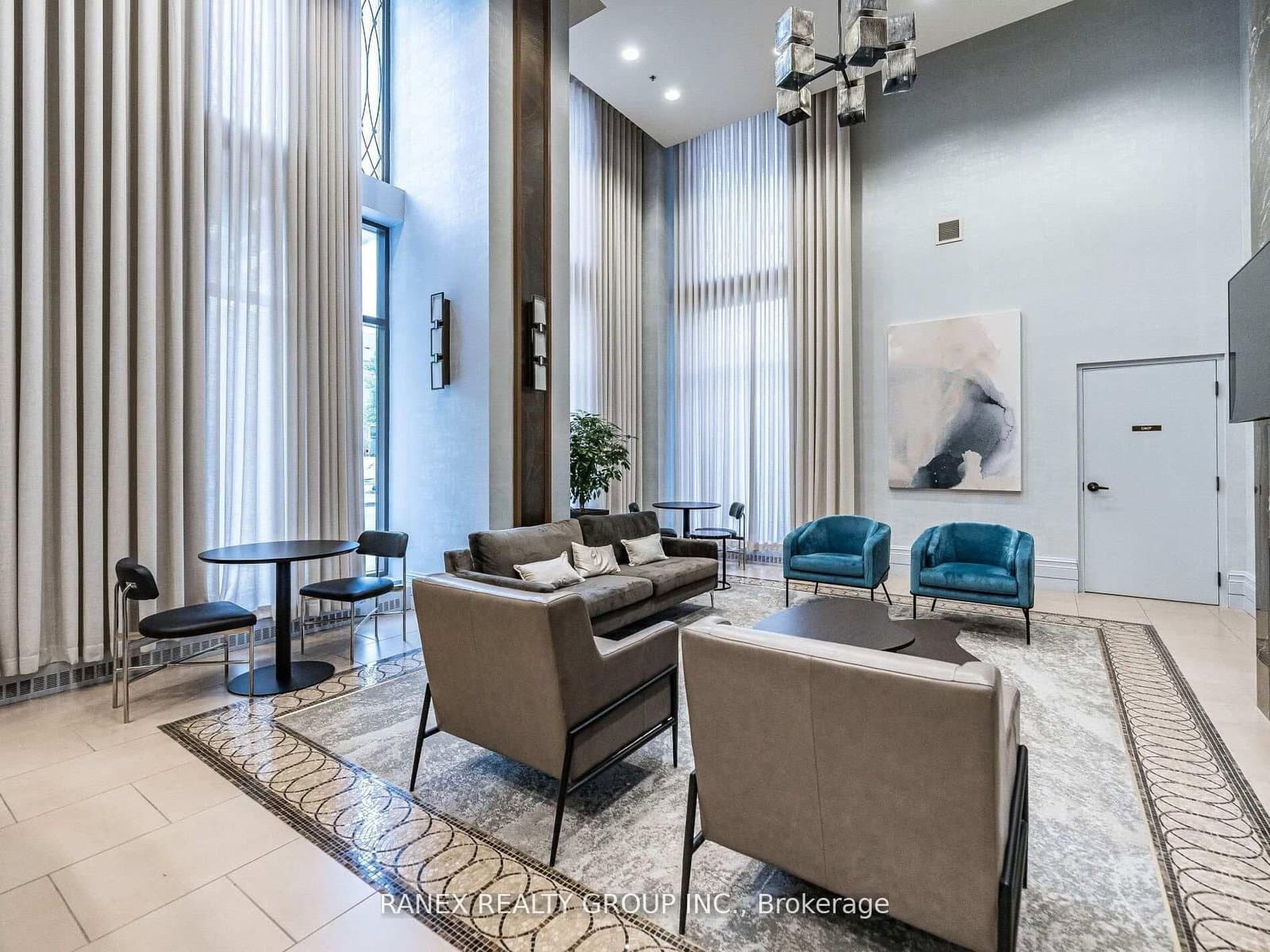 385 Prince Of Wales Drive, Unit 317 thumbnail 5