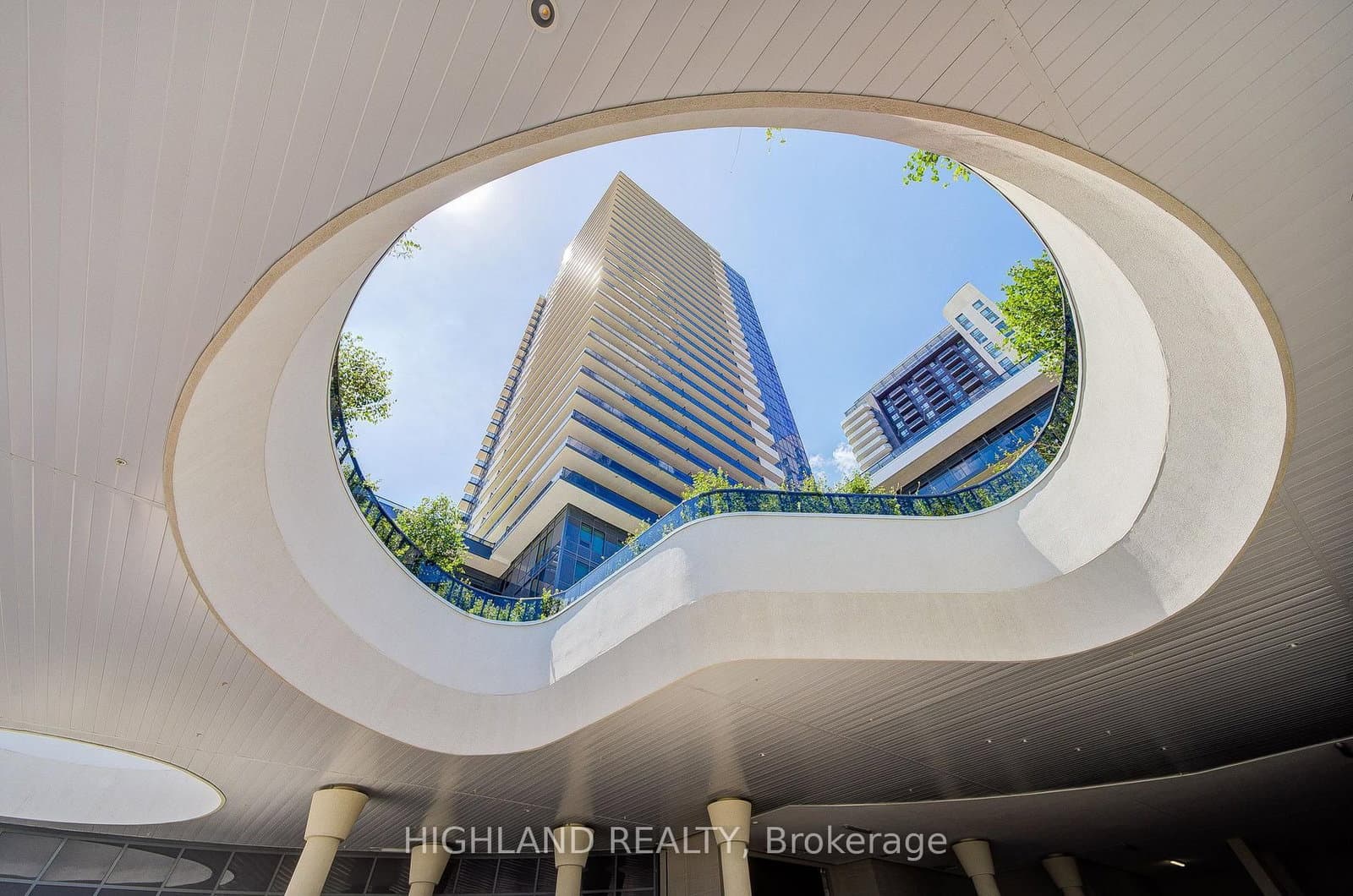 5081 Hurontario Street, Unit 3103 thumbnail 4