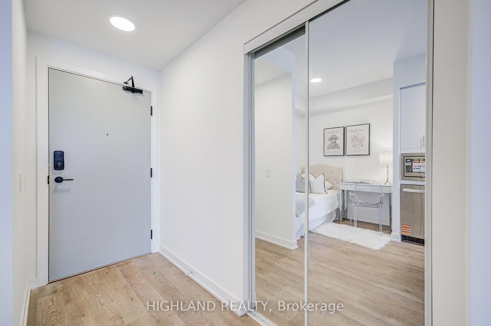 5081 Hurontario Street, Unit 3103 thumbnail 9