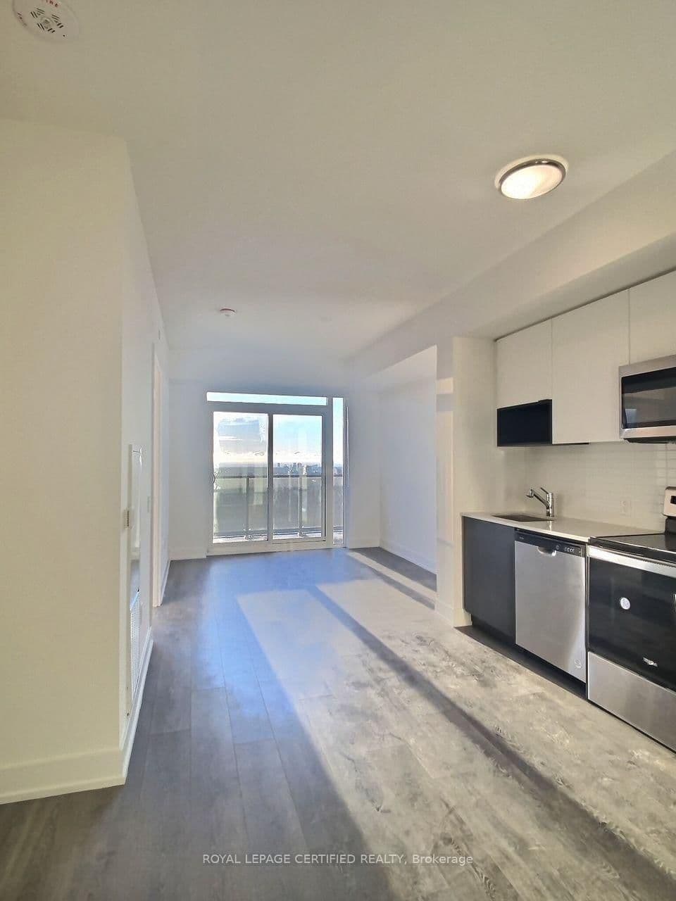 202 Burnhamthorpe Road E, Unit 2008 thumbnail 14