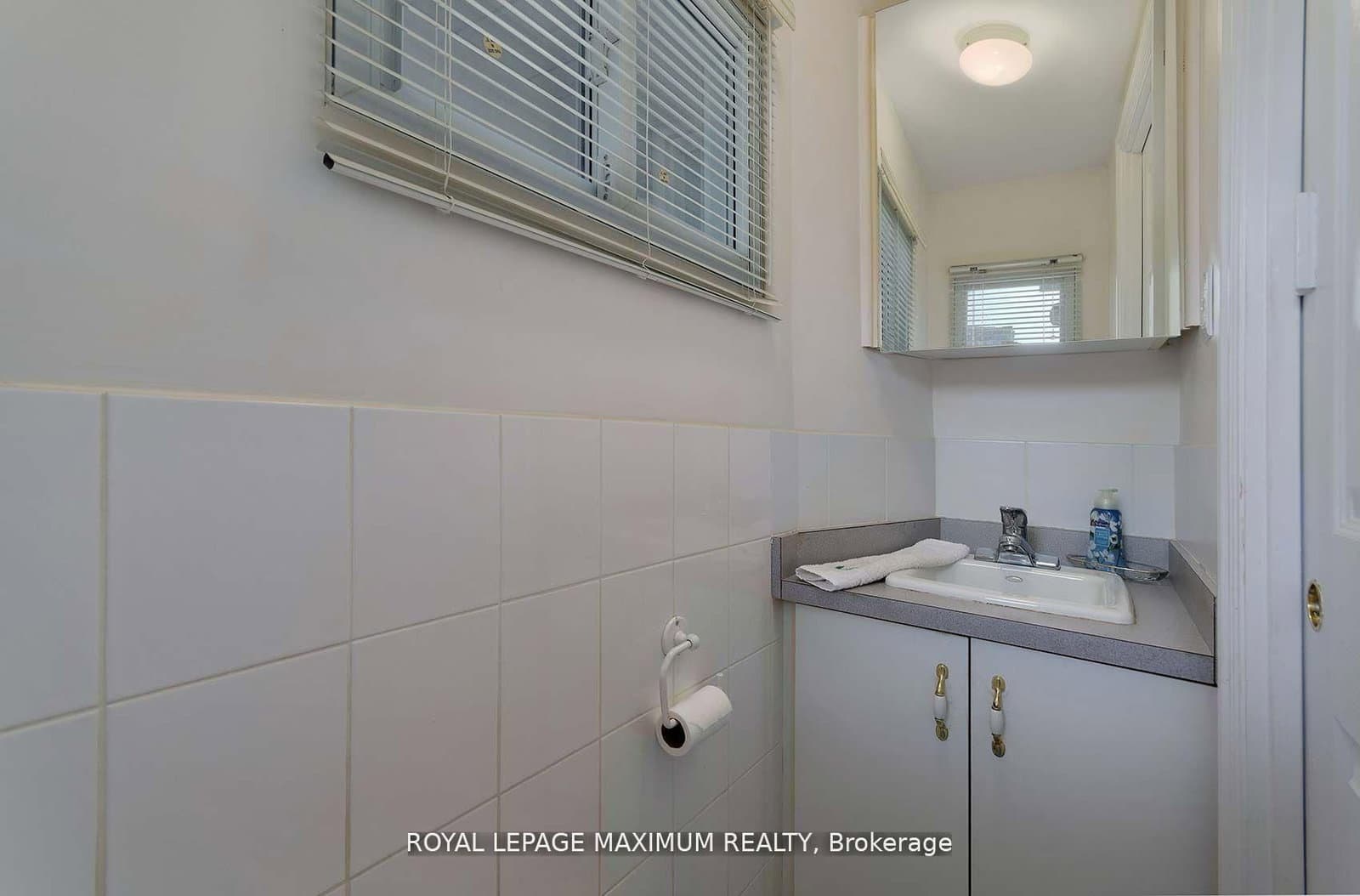 245 Belgravia Avenue thumbnail 21