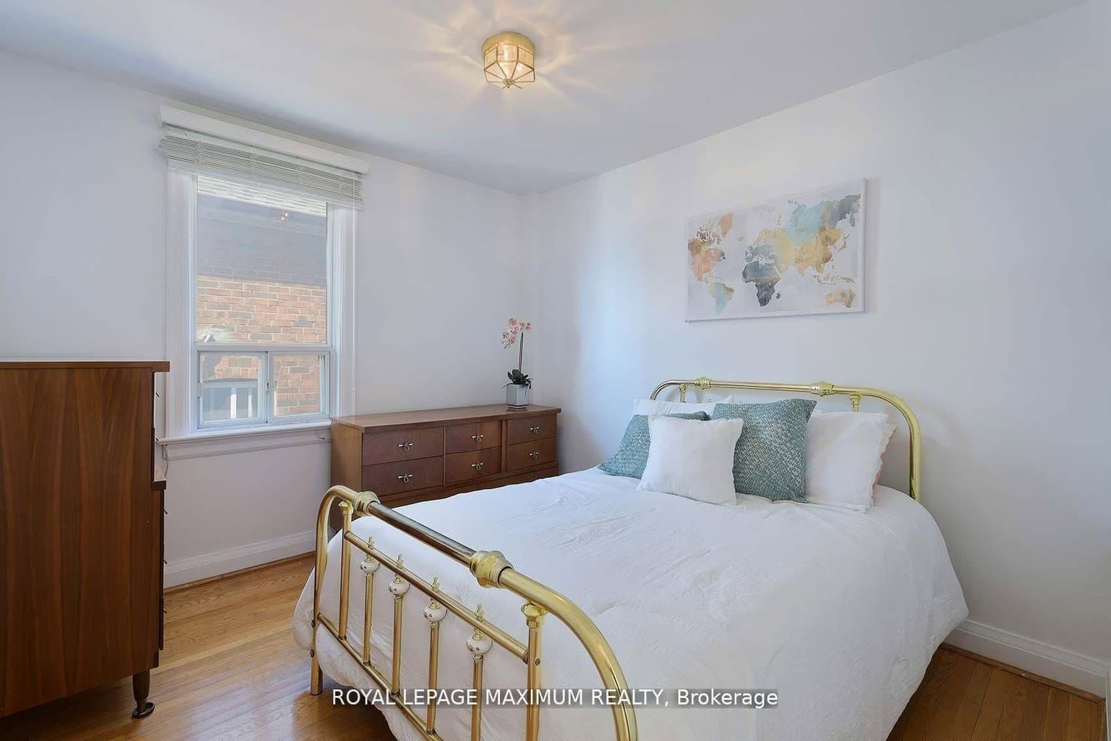 245 Belgravia Avenue thumbnail 23