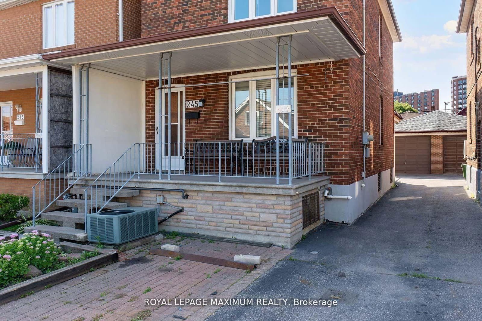 245 Belgravia Avenue thumbnail 5