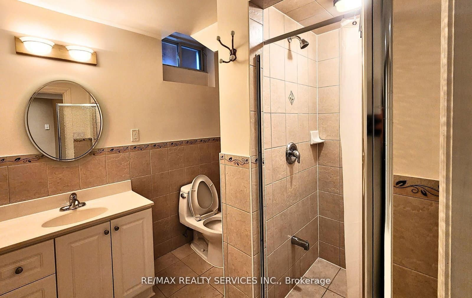 387 Rocca Court, Unit Bsmt thumbnail 10