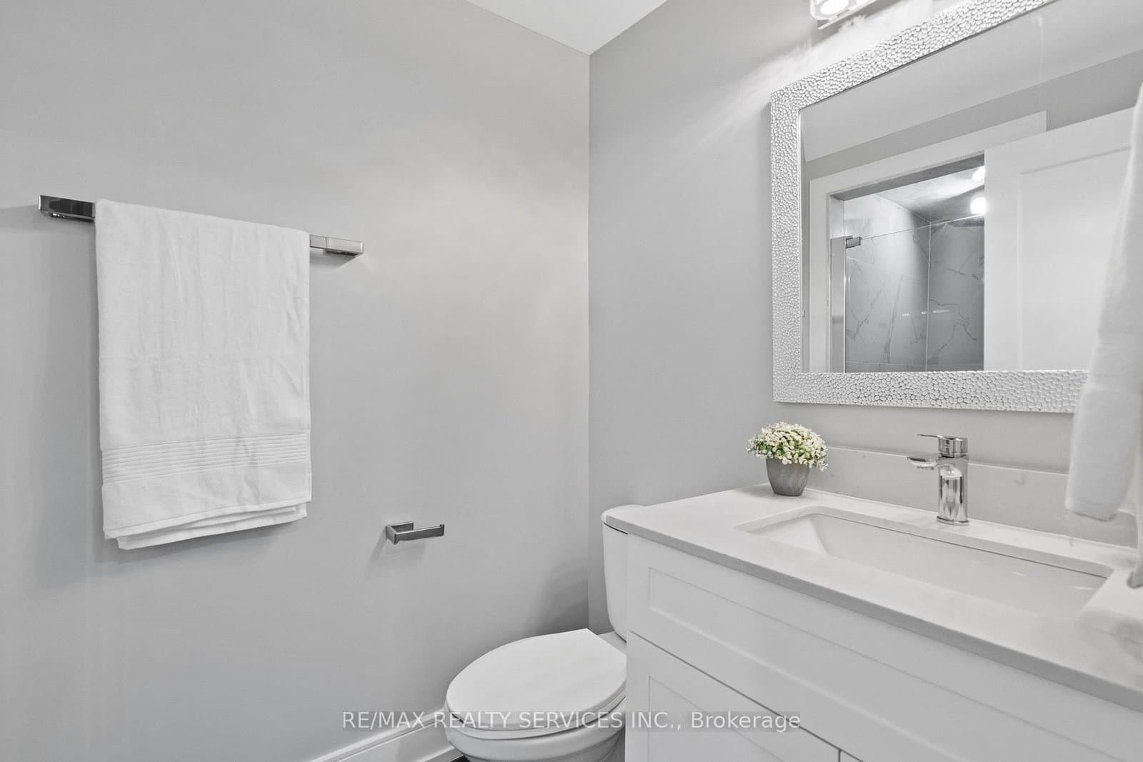 1273 Barberry Green thumbnail 23