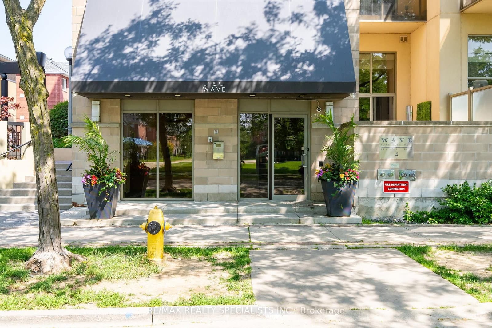 4 Elsinore Path, Unit 514 thumbnail 2