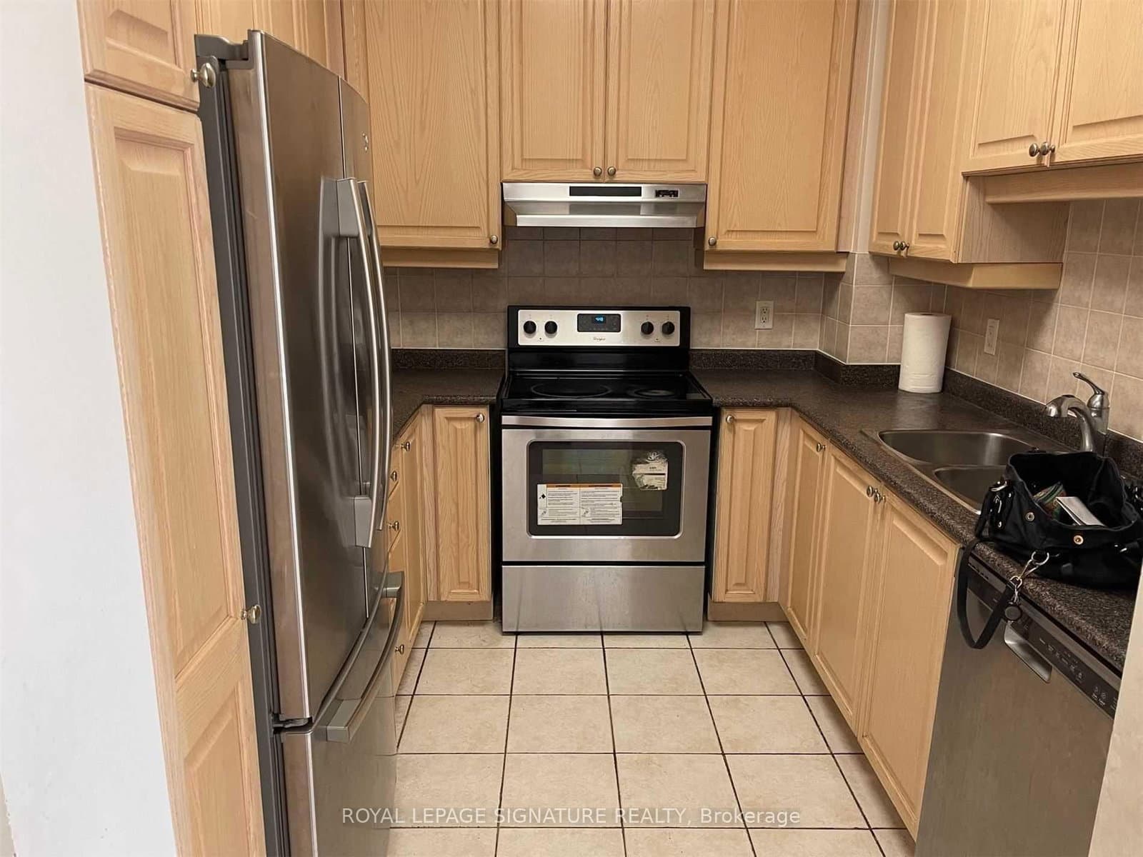 25 Kingsbridge Garden Circle, Unit 2811 thumbnail 20