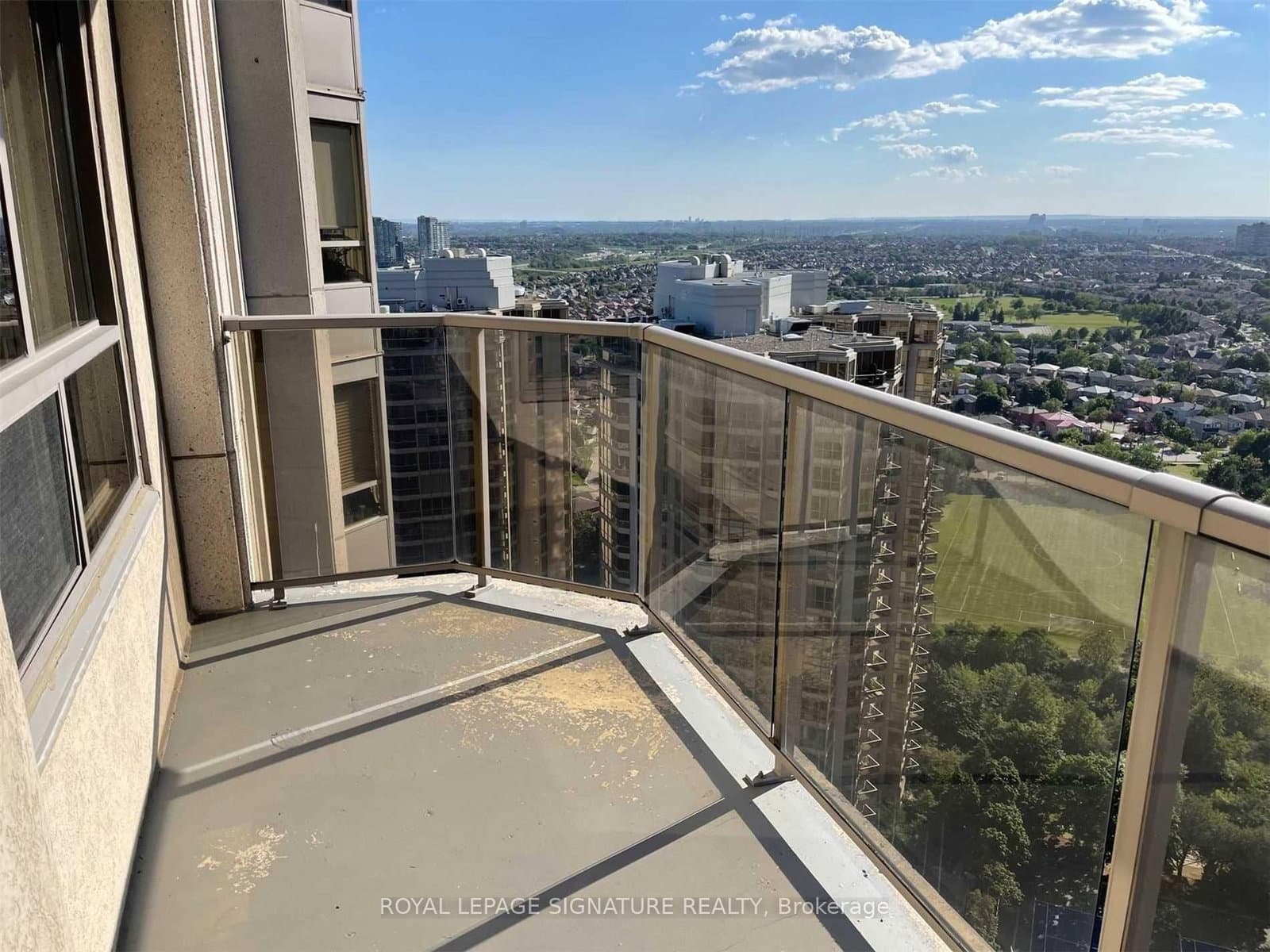 25 Kingsbridge Garden Circle, Unit 2811 thumbnail 7