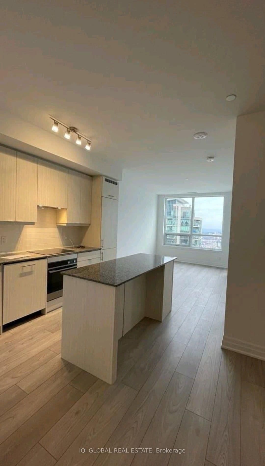 36 Elm Drive, Unit 3107 thumbnail 4