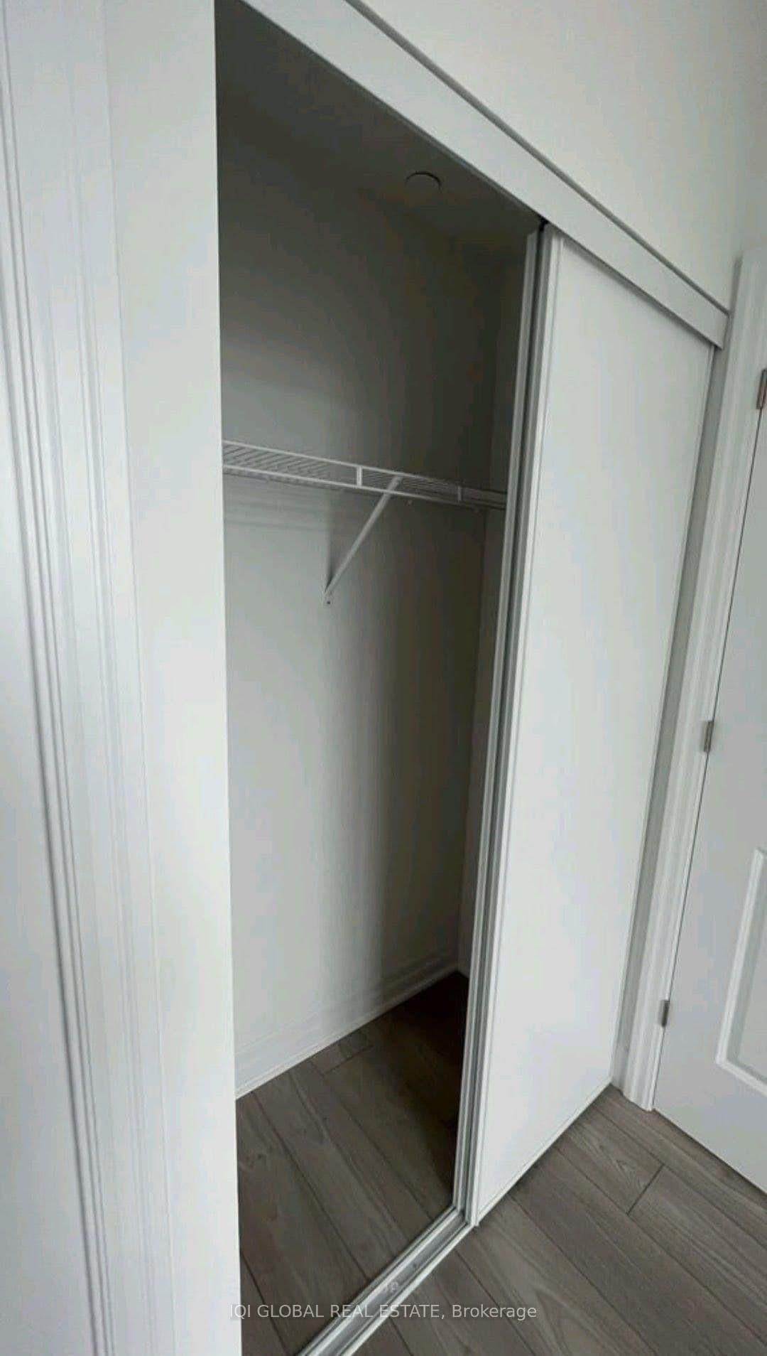 36 Elm Drive, Unit 3107 thumbnail 8