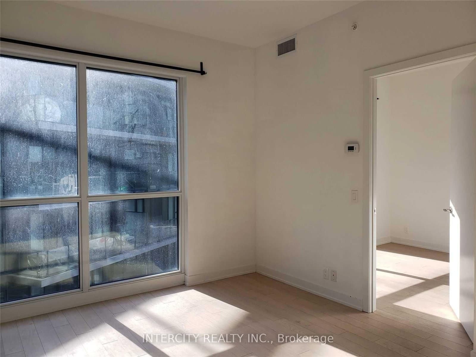 10 Parklawn Road, Unit 622 thumbnail 7