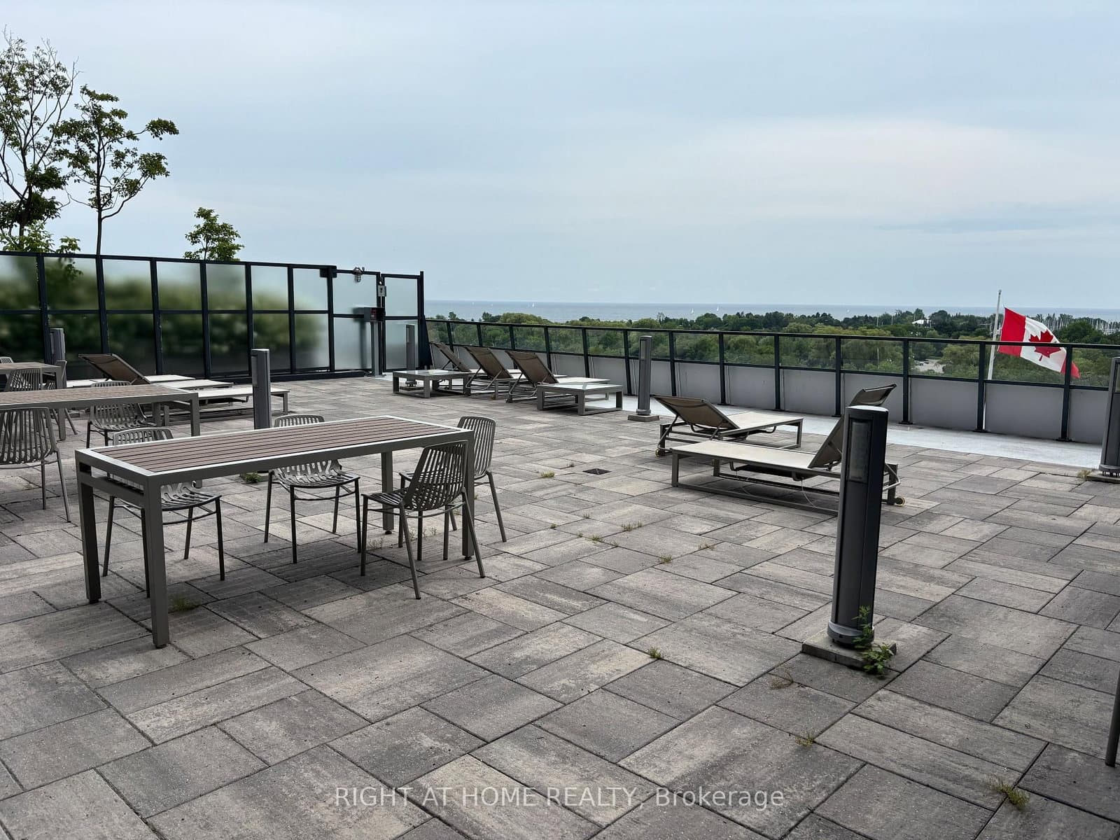 30 Shore Breeze Drive, Unit 523 thumbnail 23