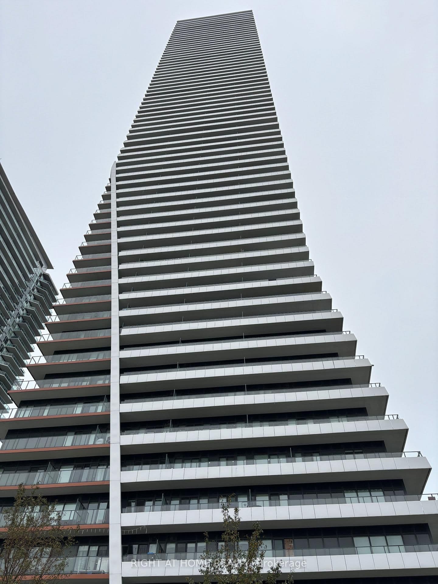 30 Shore Breeze Drive, Unit 523 thumbnail 39