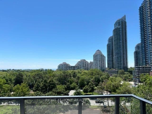 30 Shore Breeze Drive, Unit 523 thumbnail 9