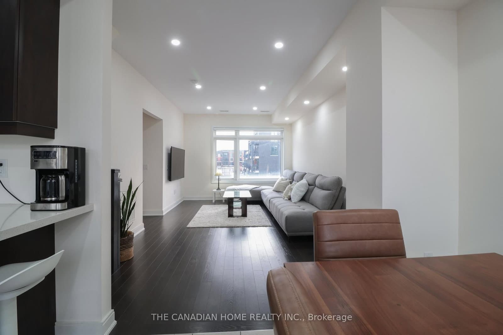 433 Veterans Drive thumbnail 15