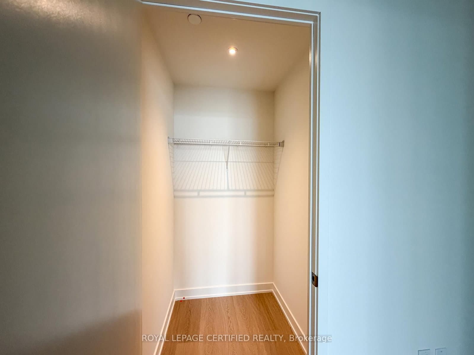 448 Burnhamthorpe Rd W, Unit 6407 thumbnail 10