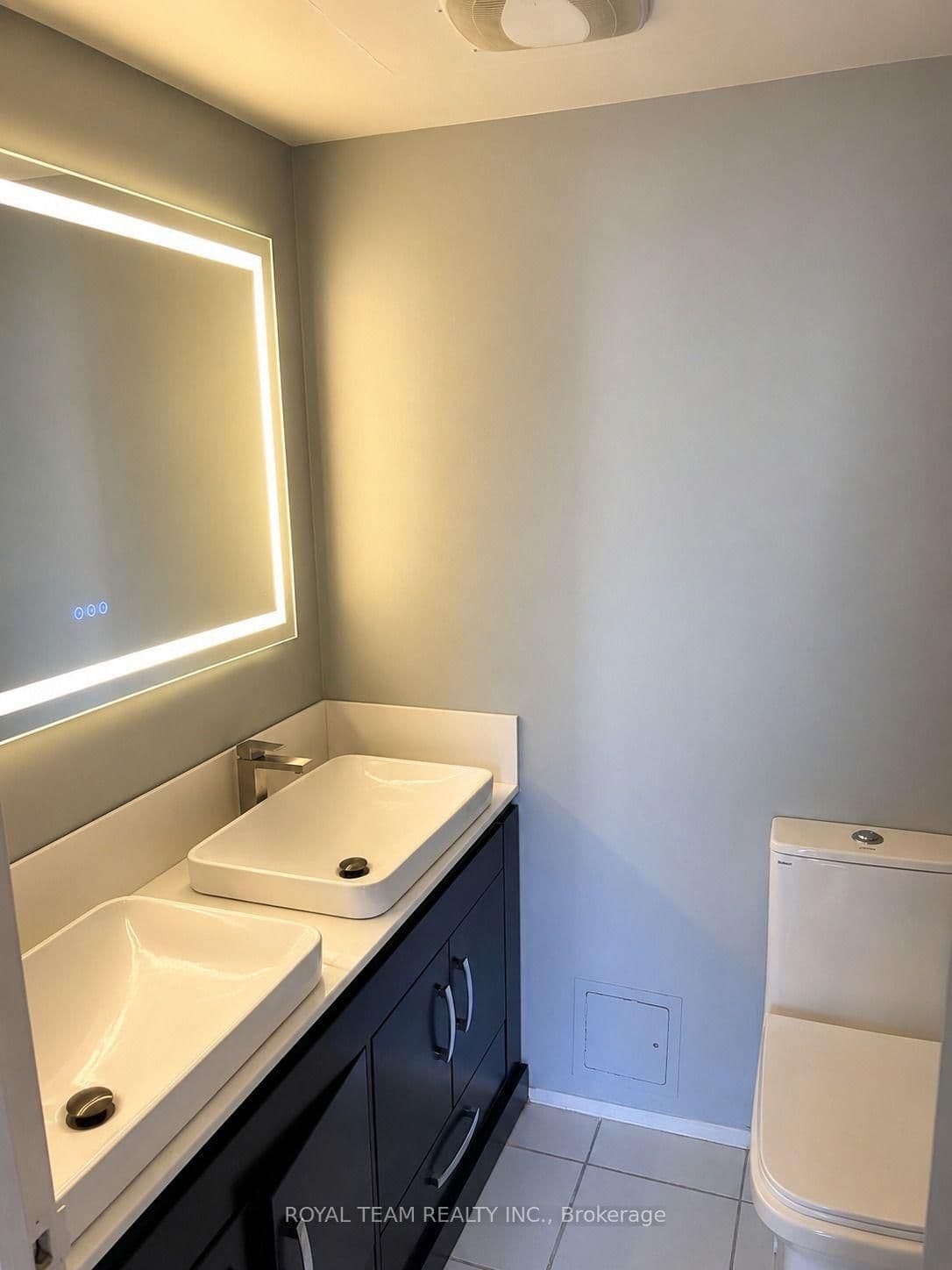 330 Dixon Road, Unit 1902 thumbnail 10