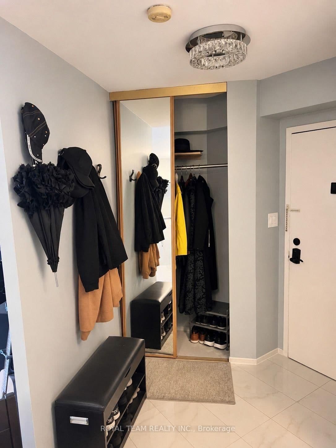 330 Dixon Road, Unit 1902 thumbnail 13