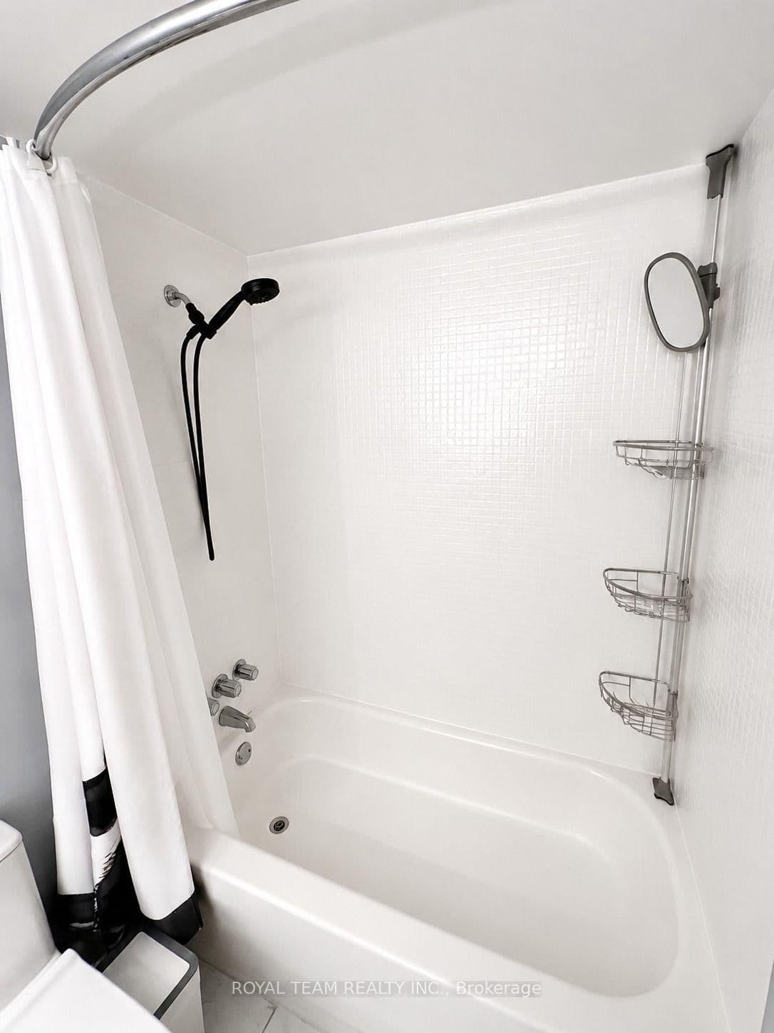 330 Dixon Road, Unit 1902 thumbnail 15