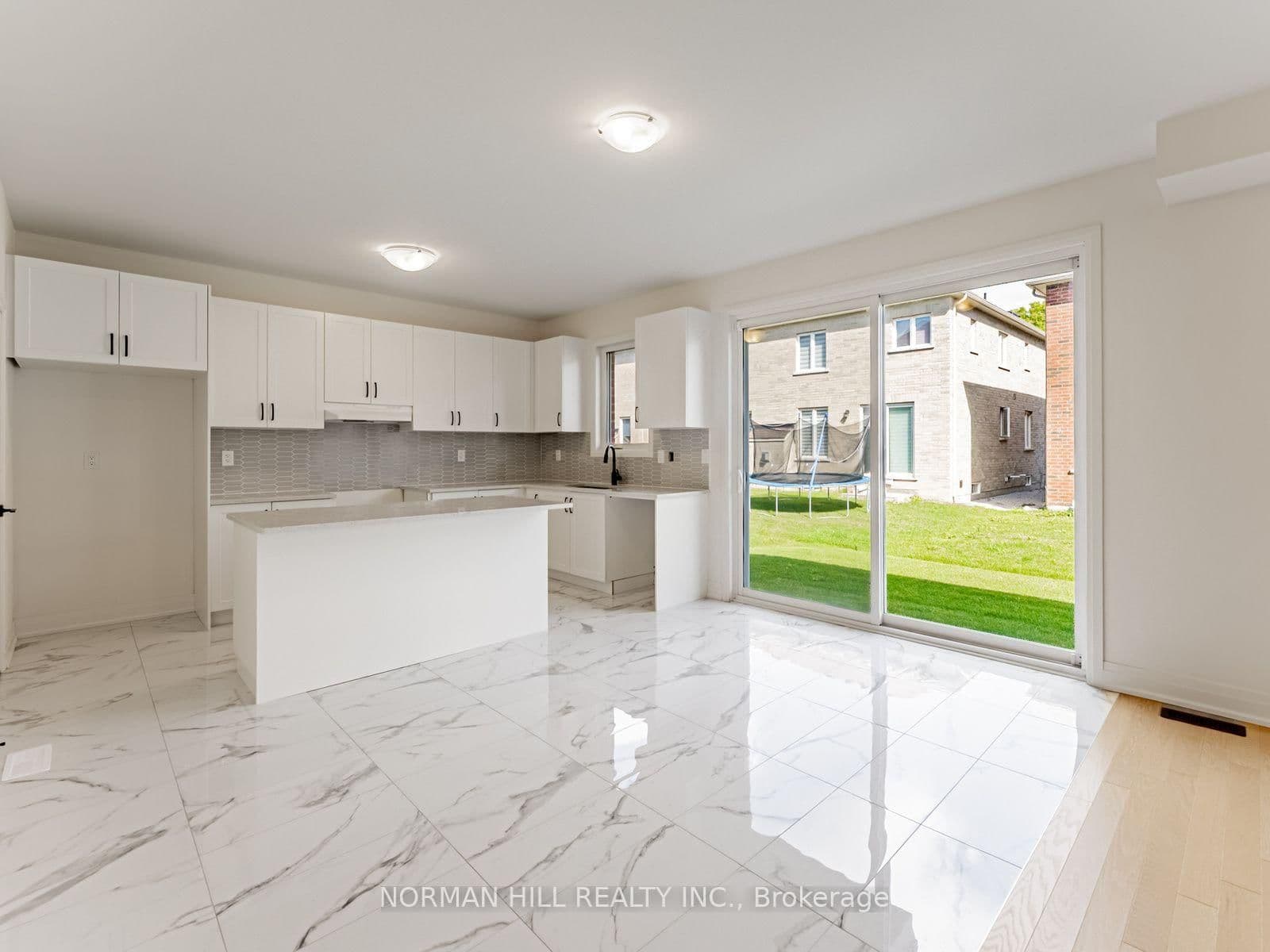 9 Lilestone Drive thumbnail 10