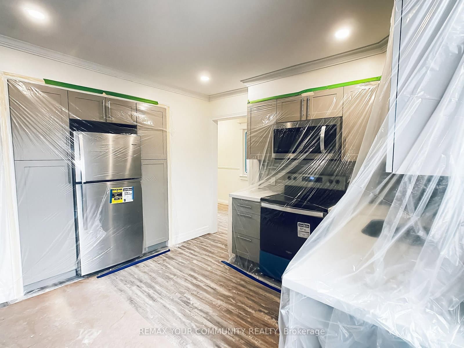 1623 Keele Street thumbnail 22