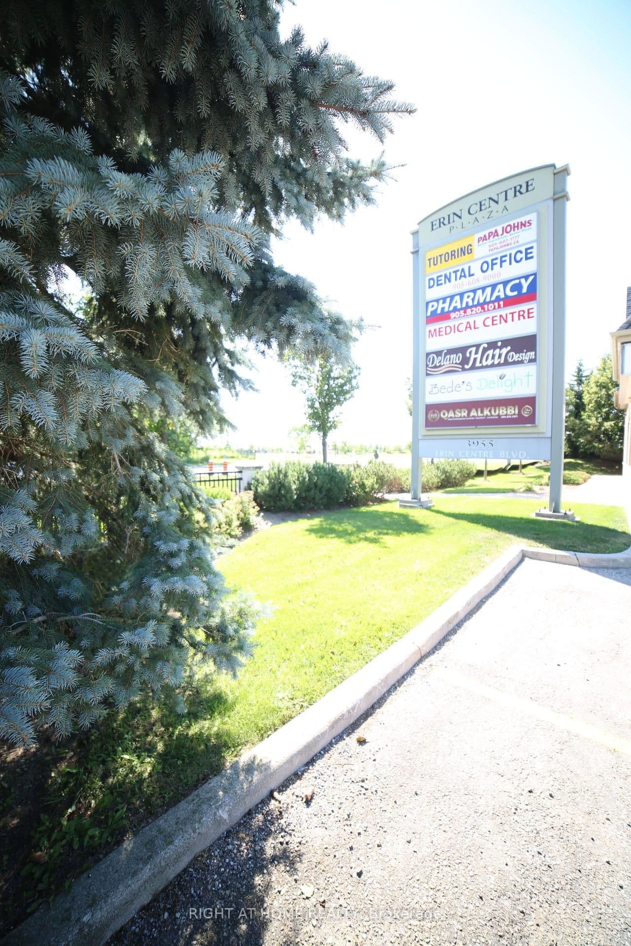 3955 Erin Centre Boulevard, Unit 3 thumbnail 2