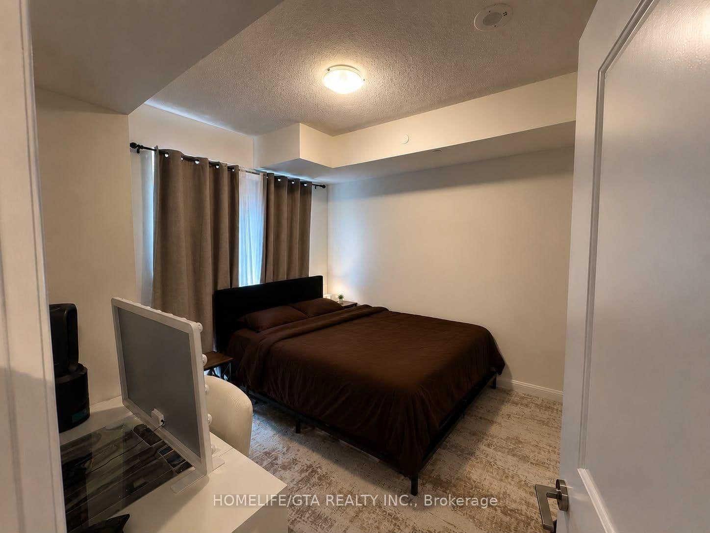 35 Watergarden Drive, Unit 1616 thumbnail 4