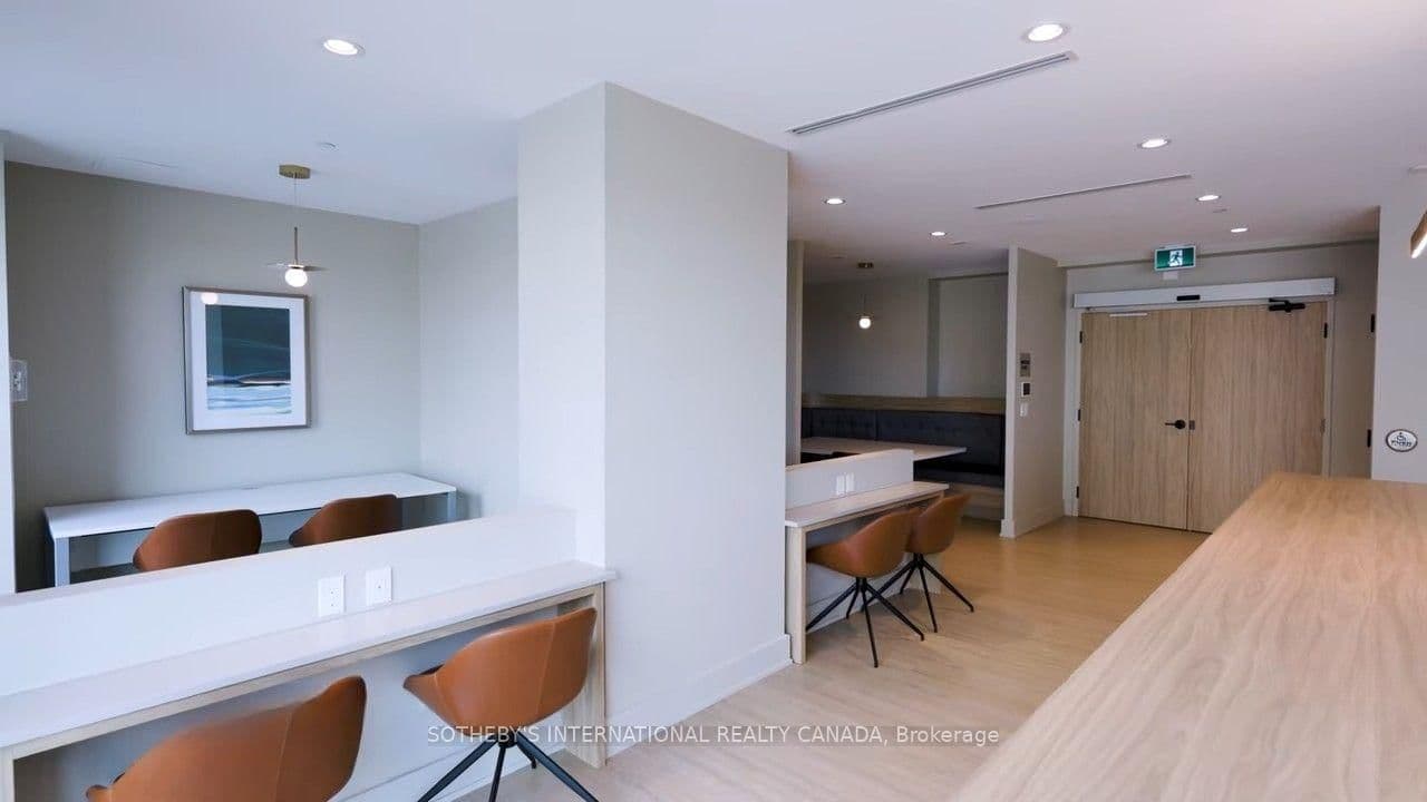 430 Square One Drive, Unit 3905 thumbnail 29