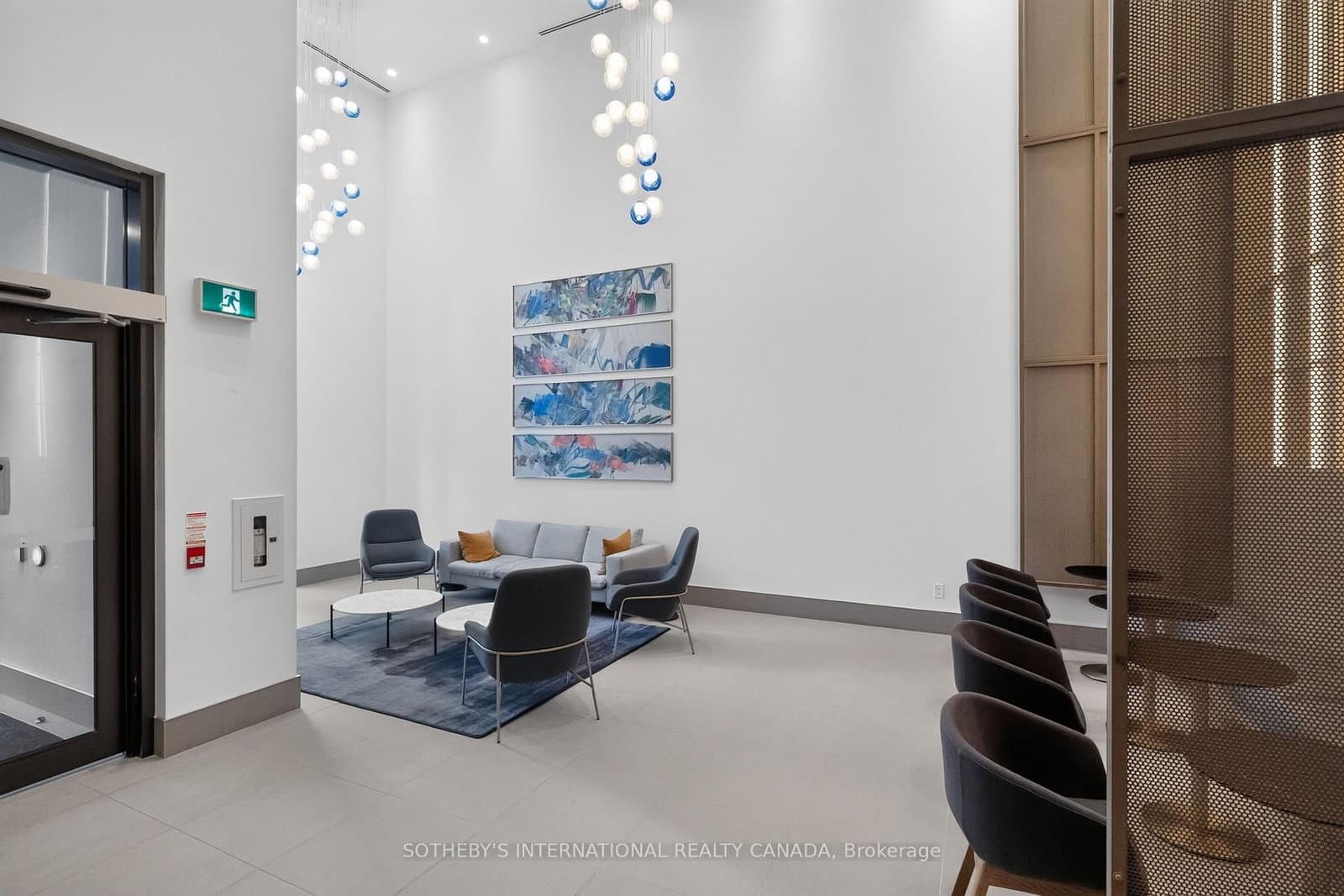 430 Square One Drive, Unit 3905 thumbnail 3