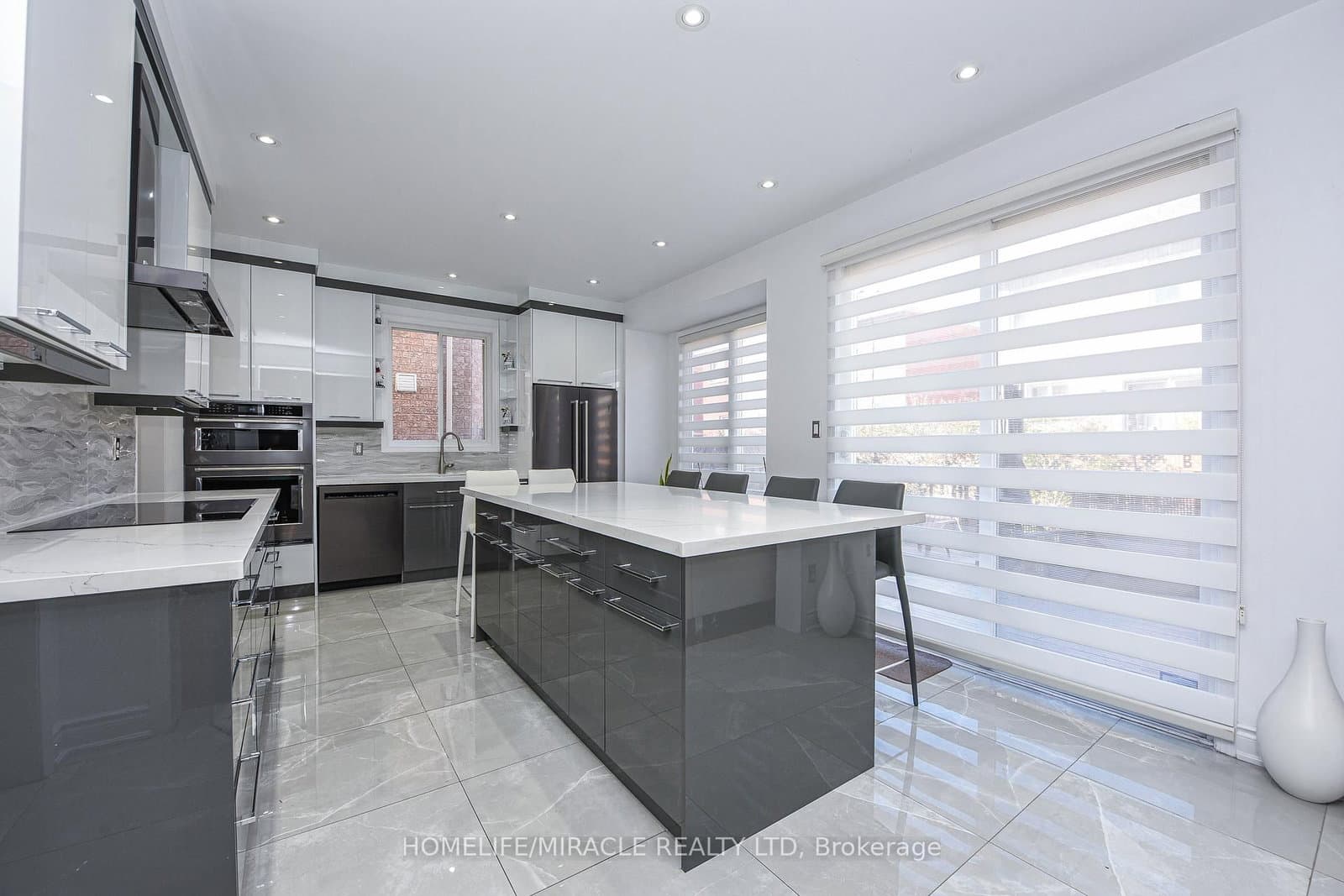 6 Mendoza Drive thumbnail 19